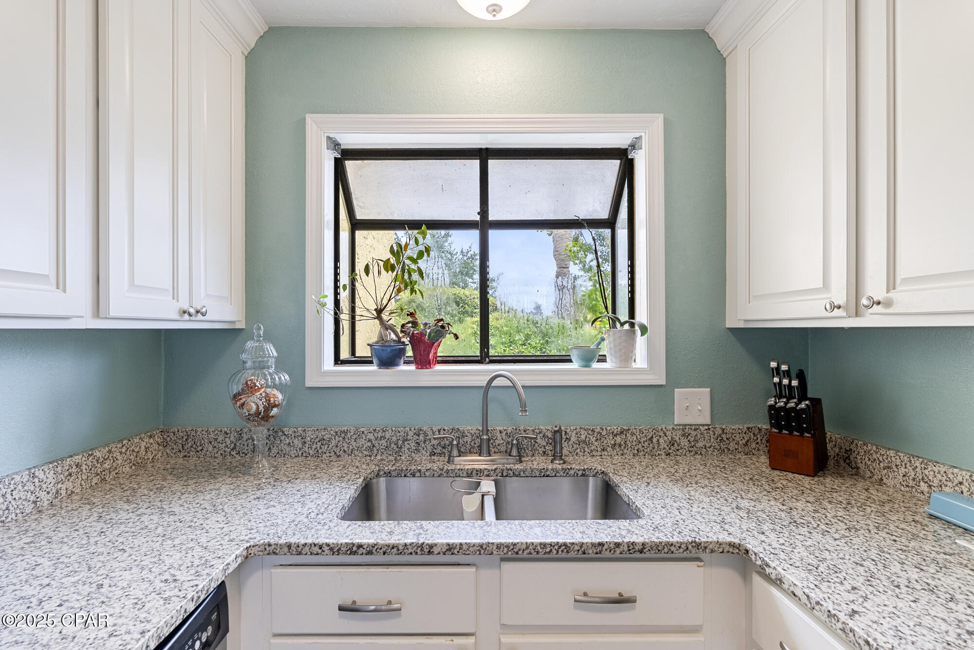 1025 W 19th Street 27D