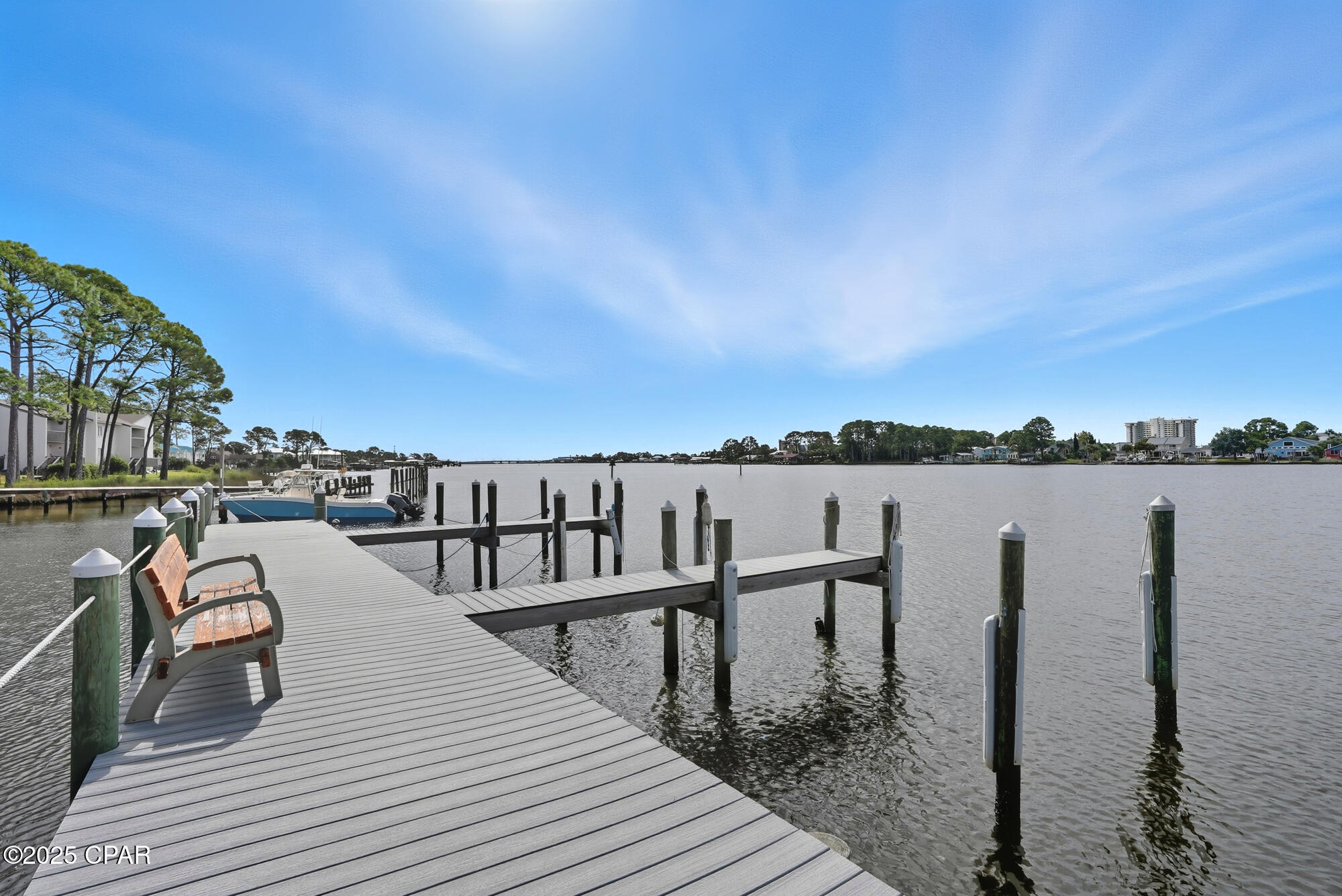 6903 N Lagoon Drive, 51