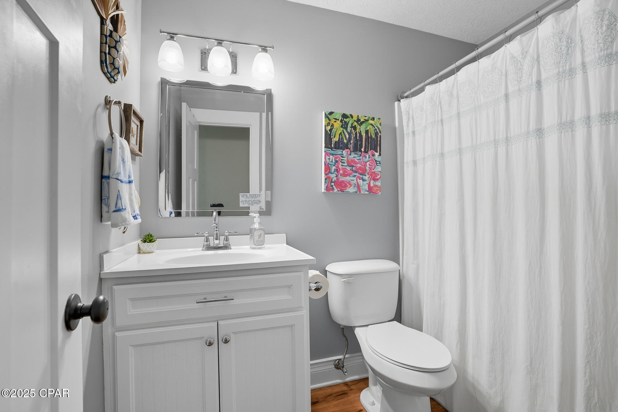 6903 N Lagoon Drive, 51