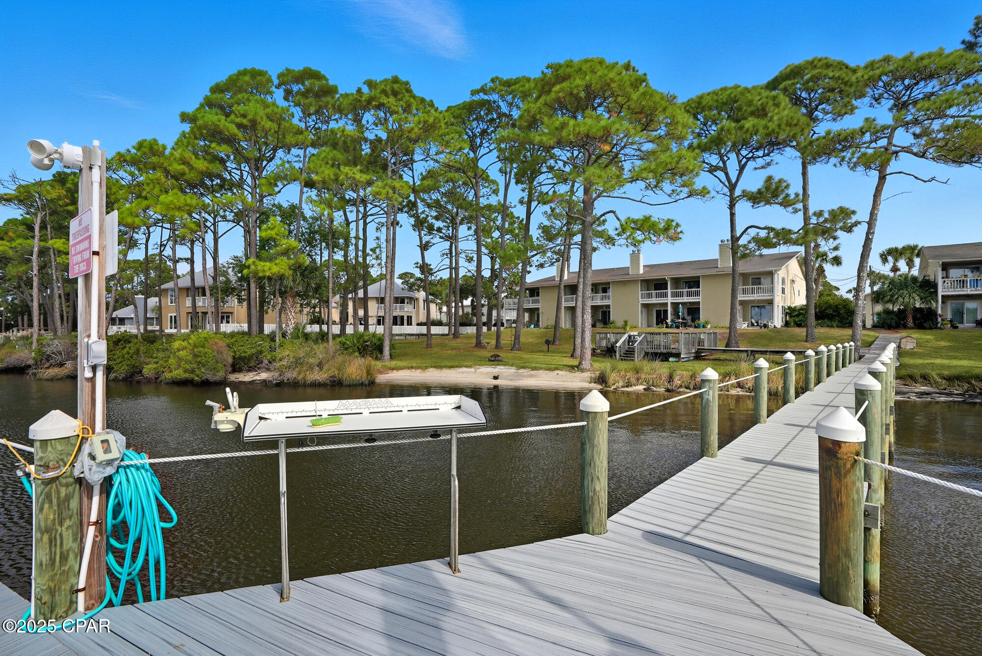 6903 N Lagoon Drive, 51