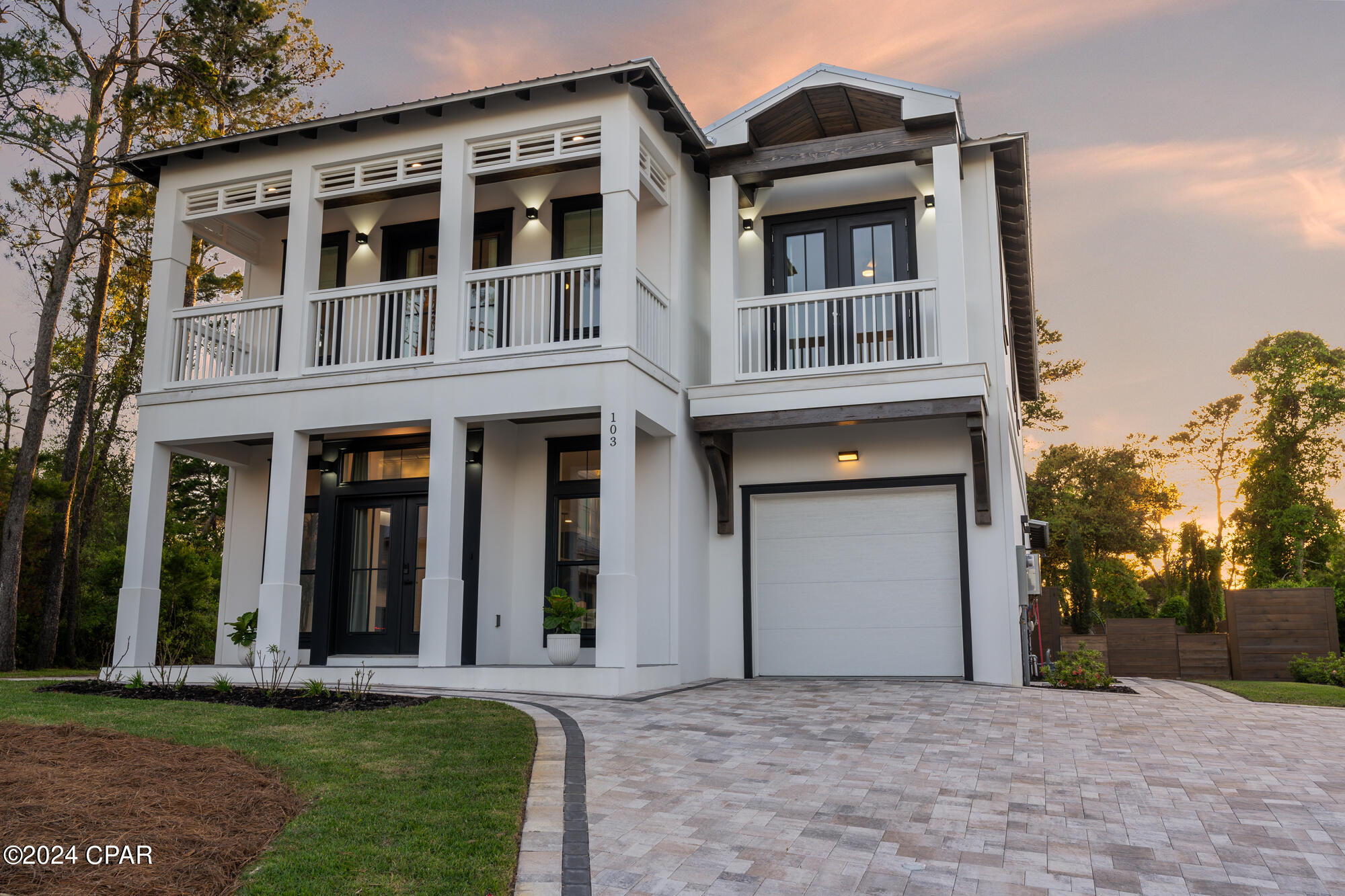 103 W W Willow Mist Road