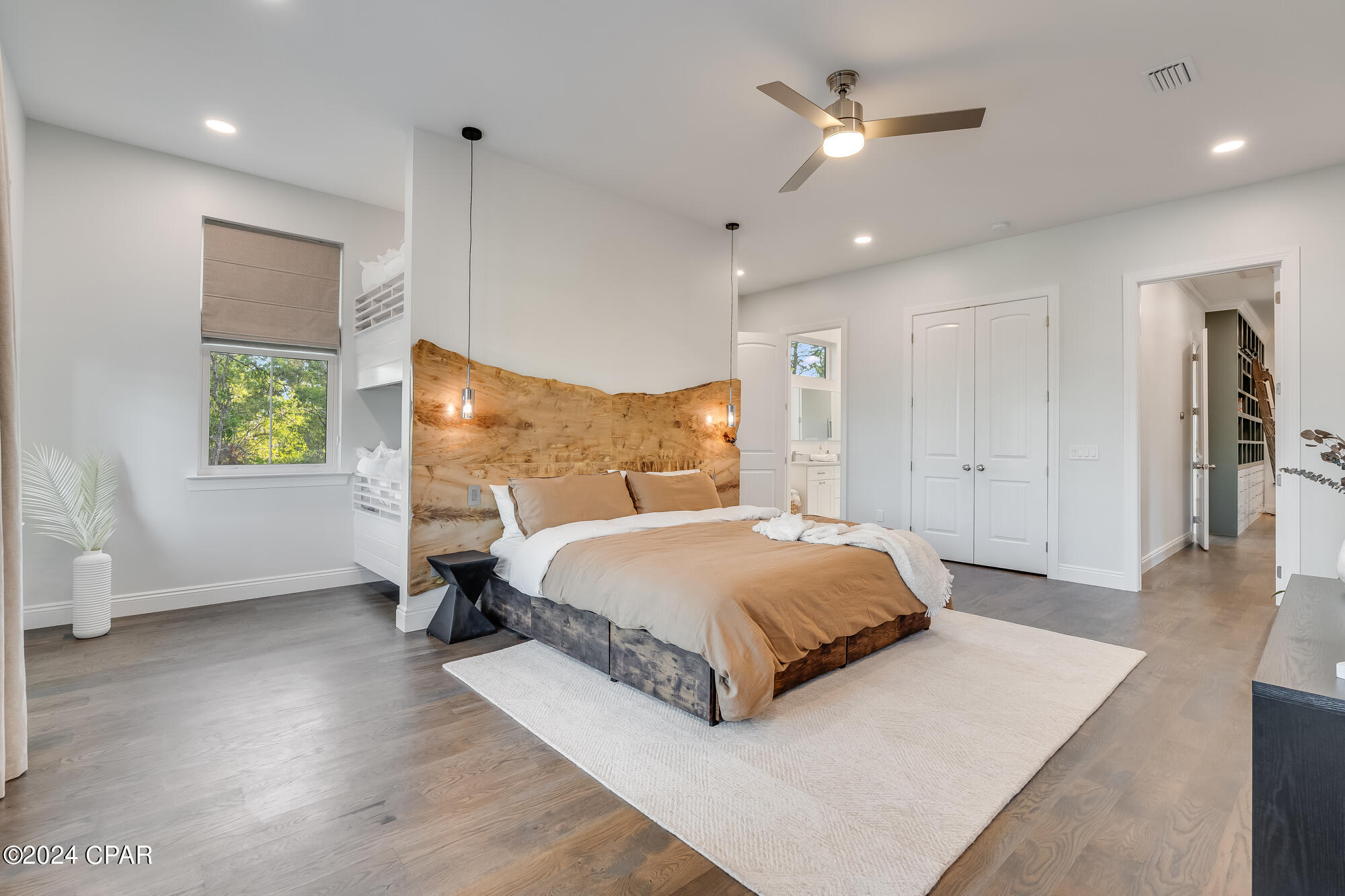 103 W W Willow Mist Road