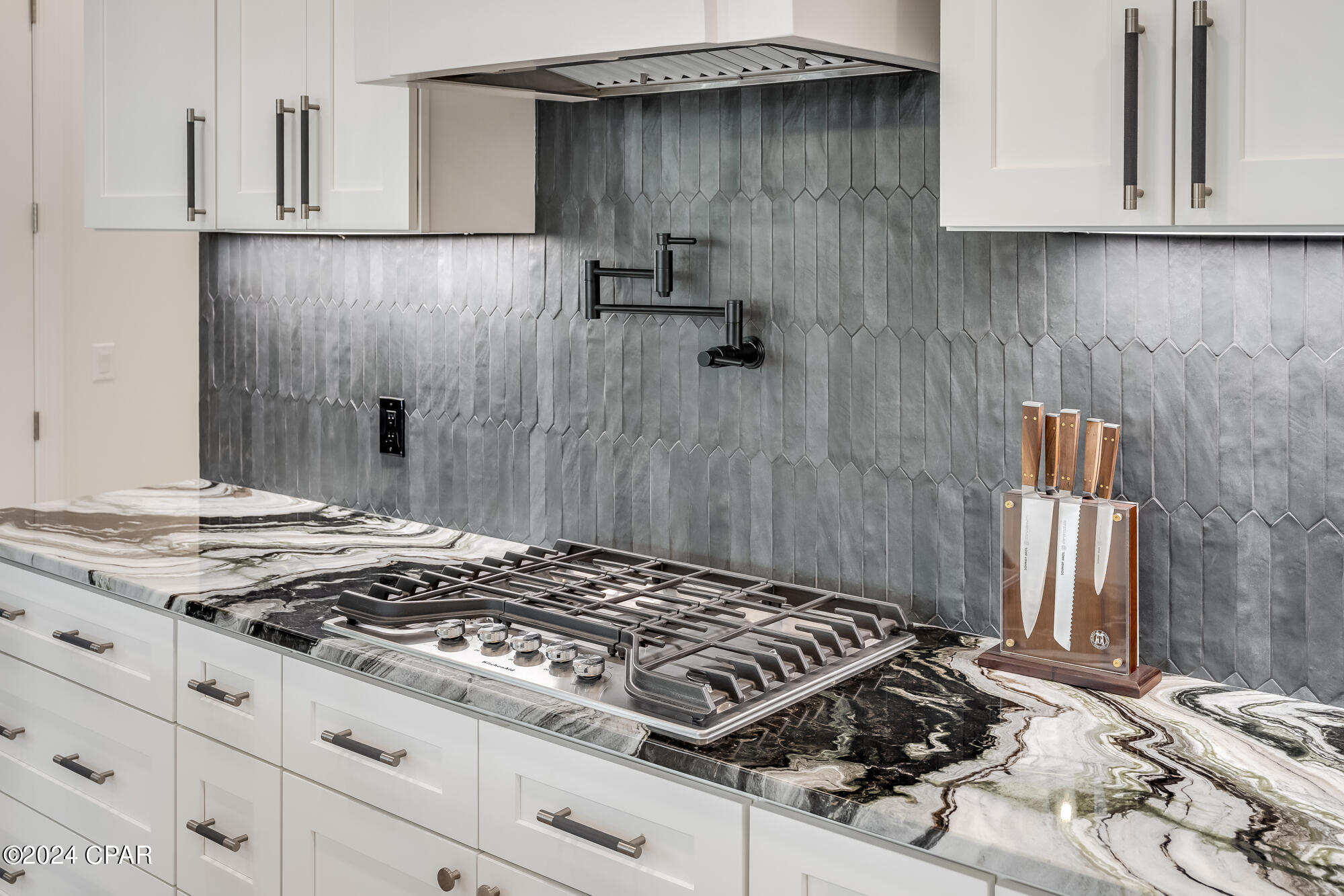 103 W W Willow Mist Road