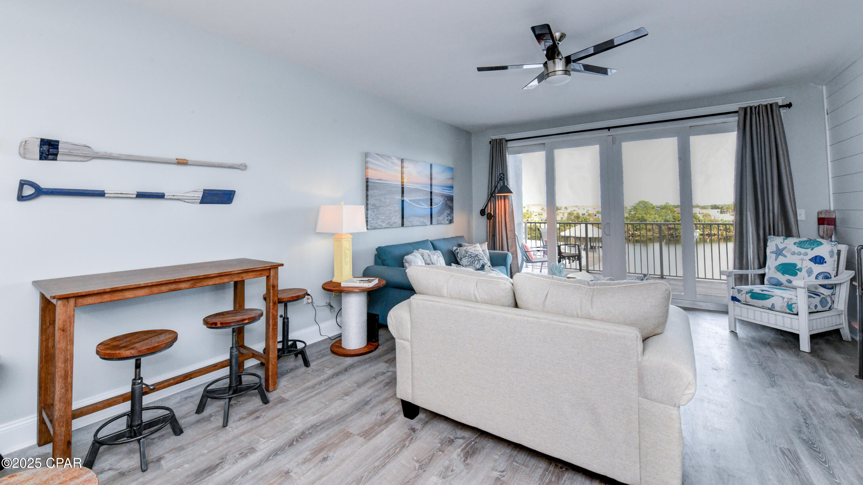 9860 S Thomas Drive 209