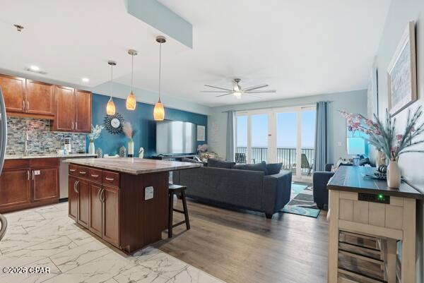 9860 S Thomas Drive 705