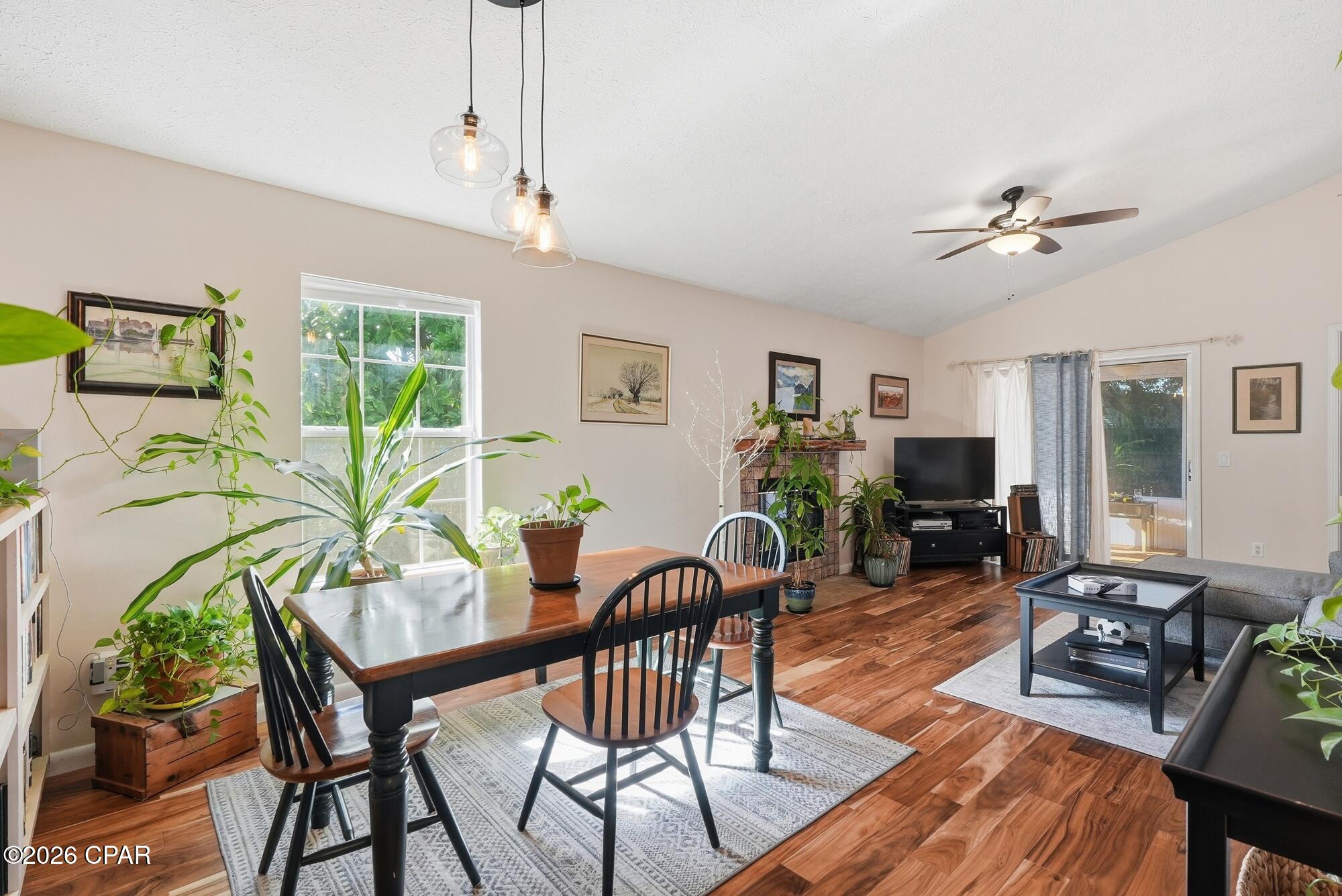 623 Gulf View Drive