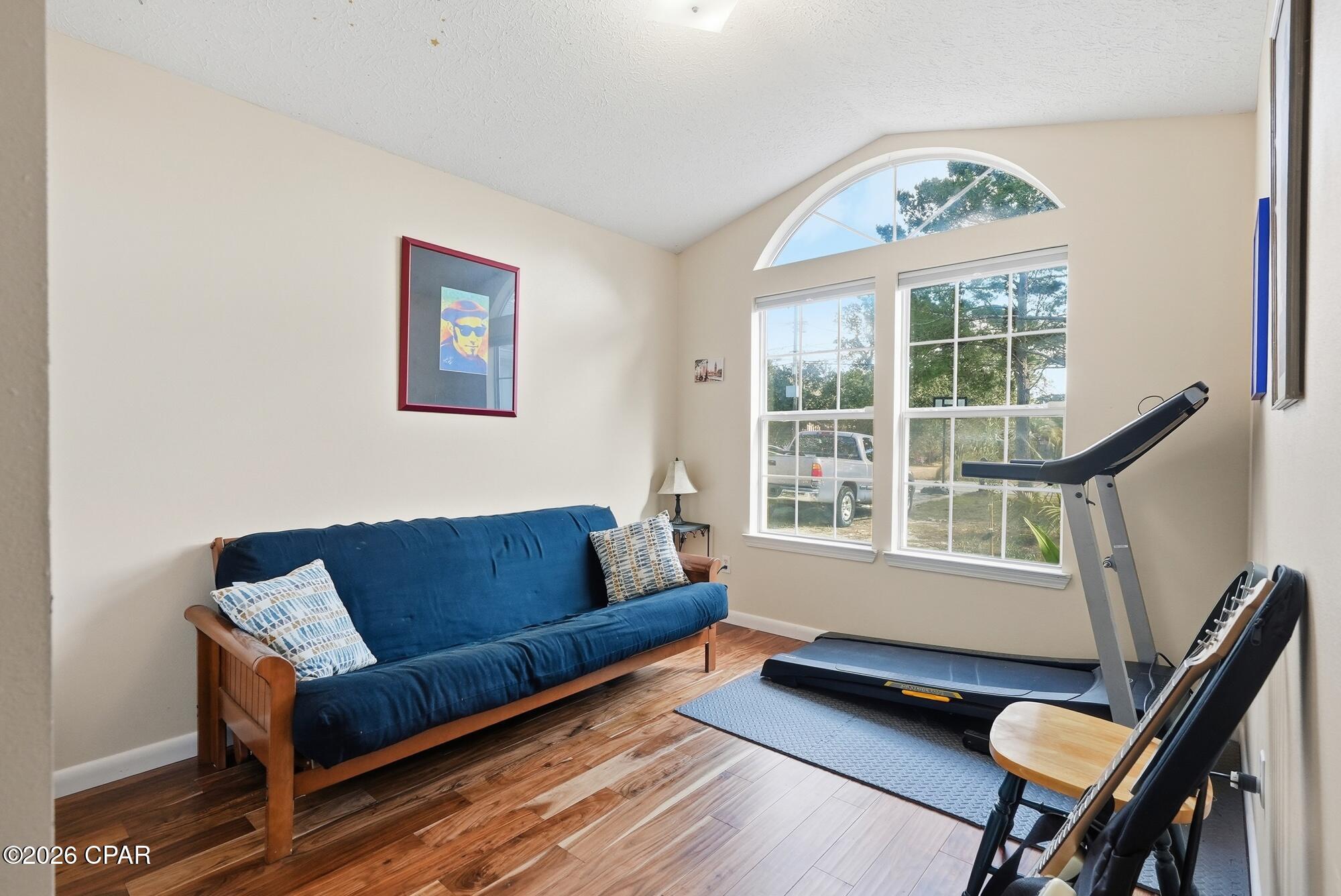 623 Gulf View Drive