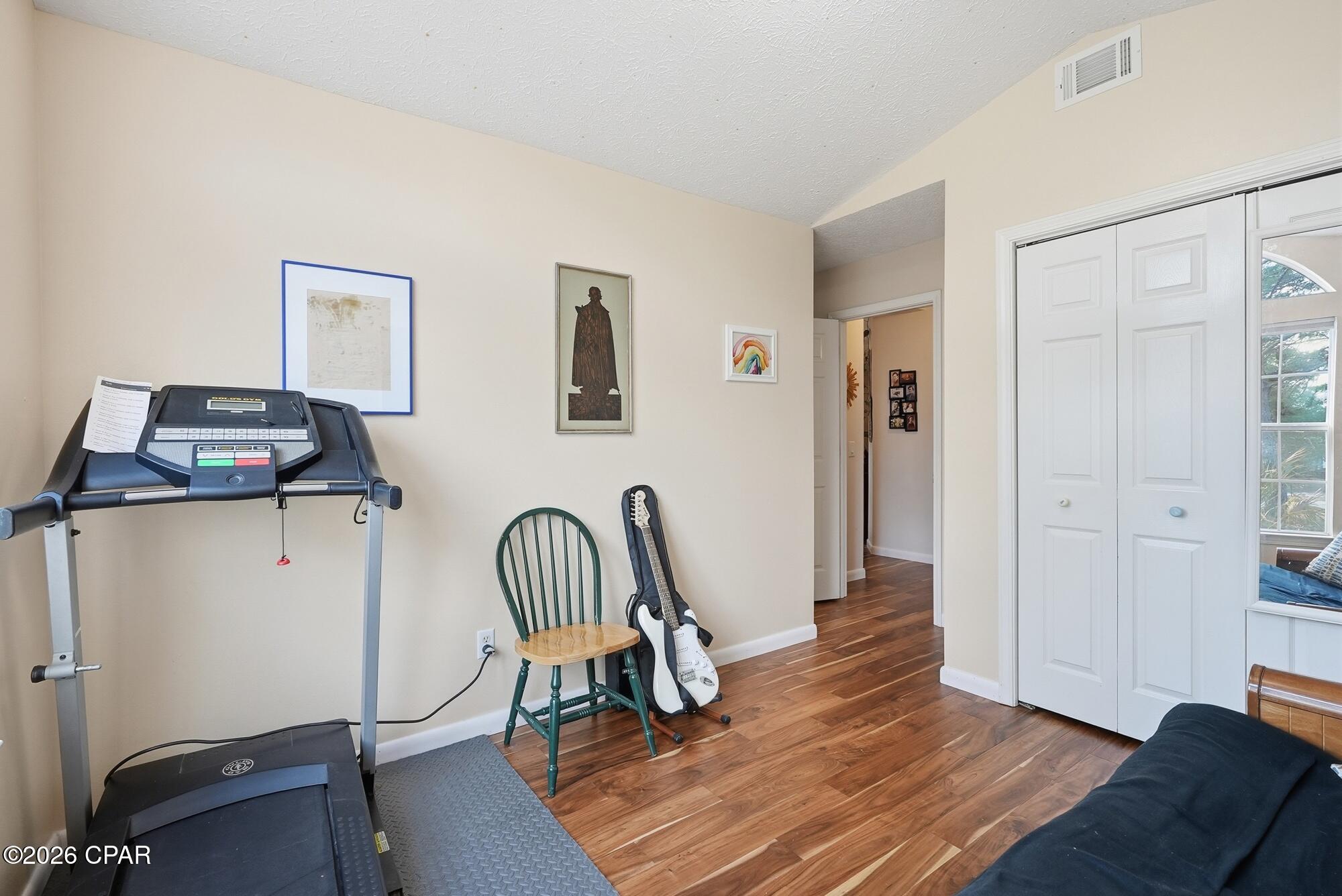 623 Gulf View Drive