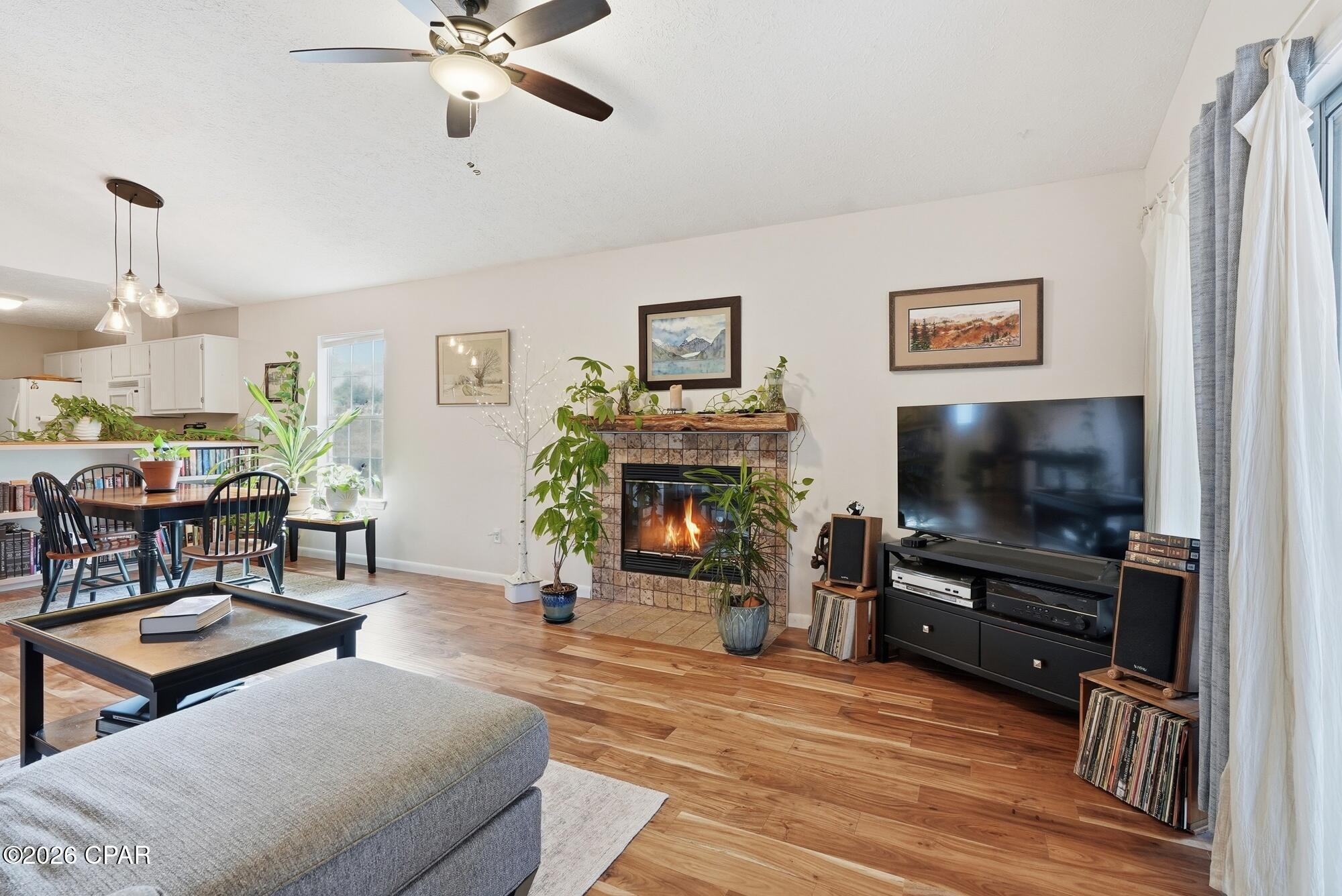 623 Gulf View Drive