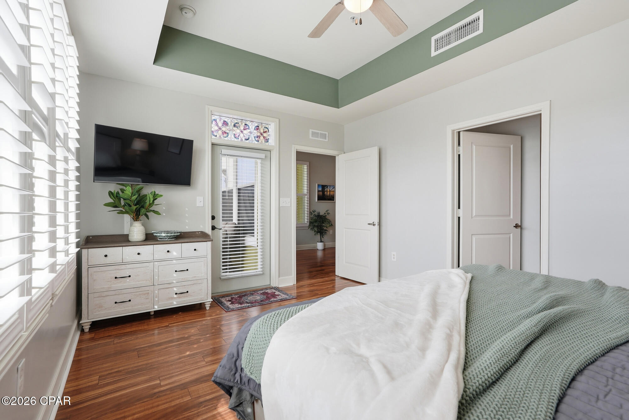 8700 Front Beach Road 7203