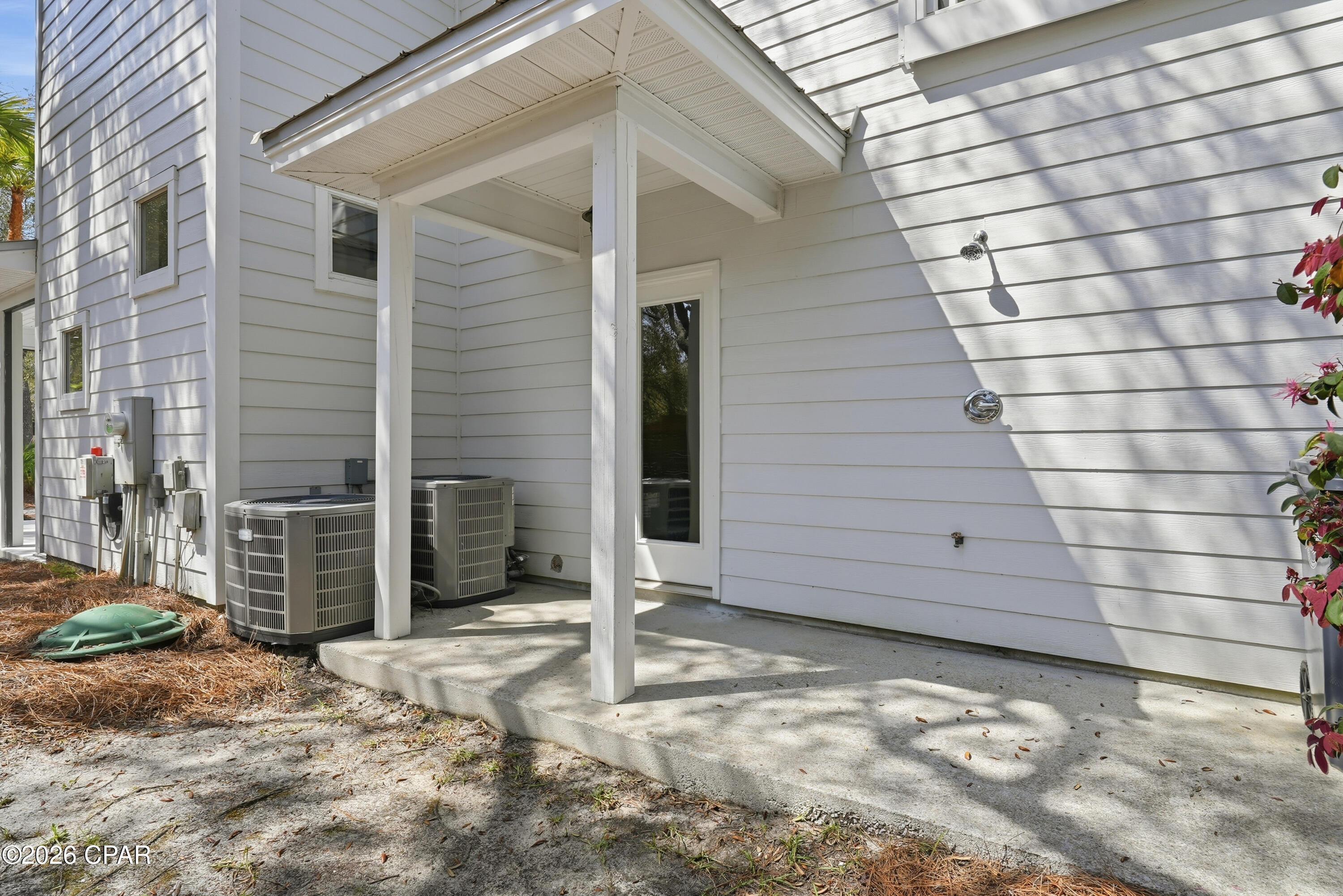 305 Peachtree Circle