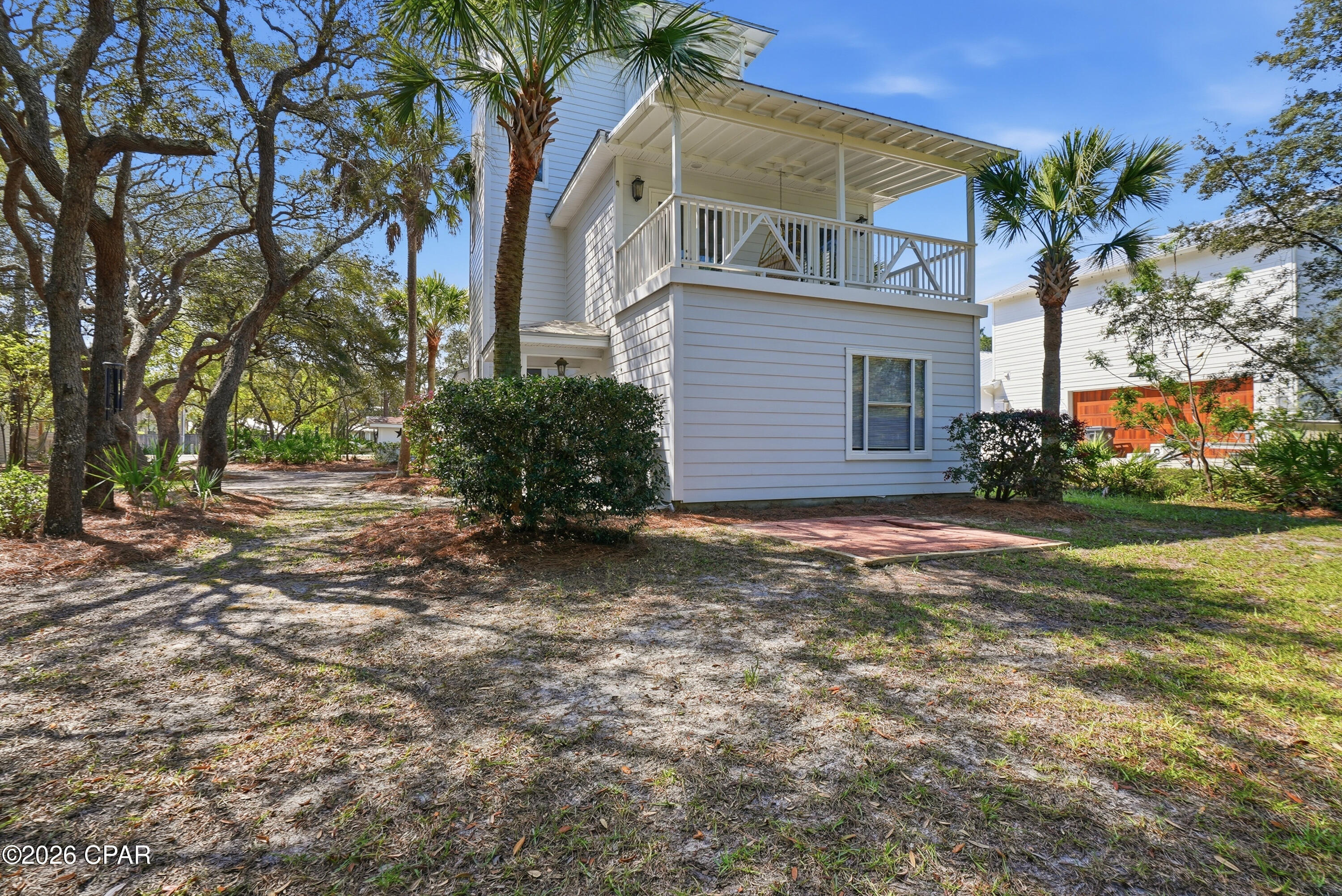 305 Peachtree Circle