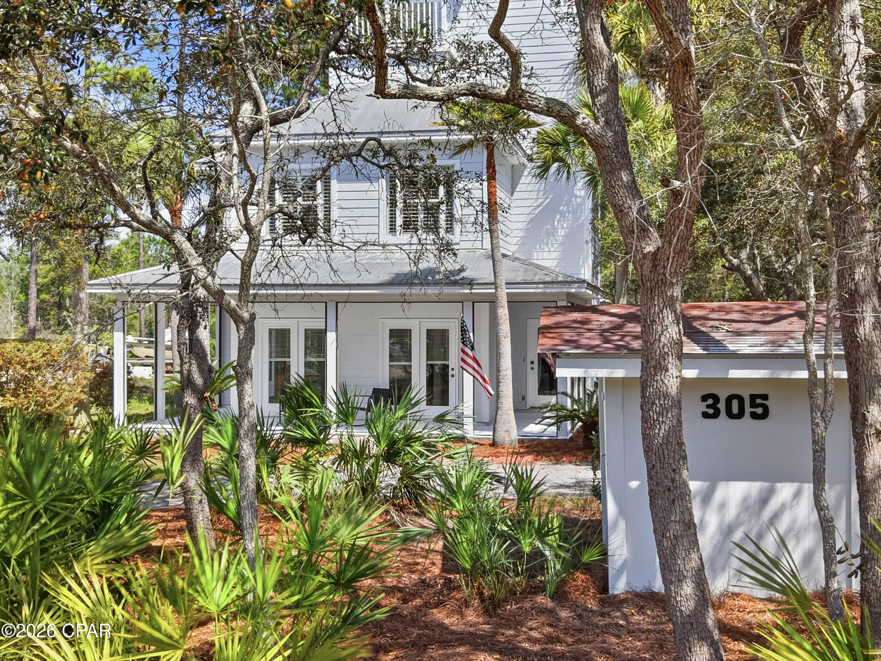 305 Peachtree Circle