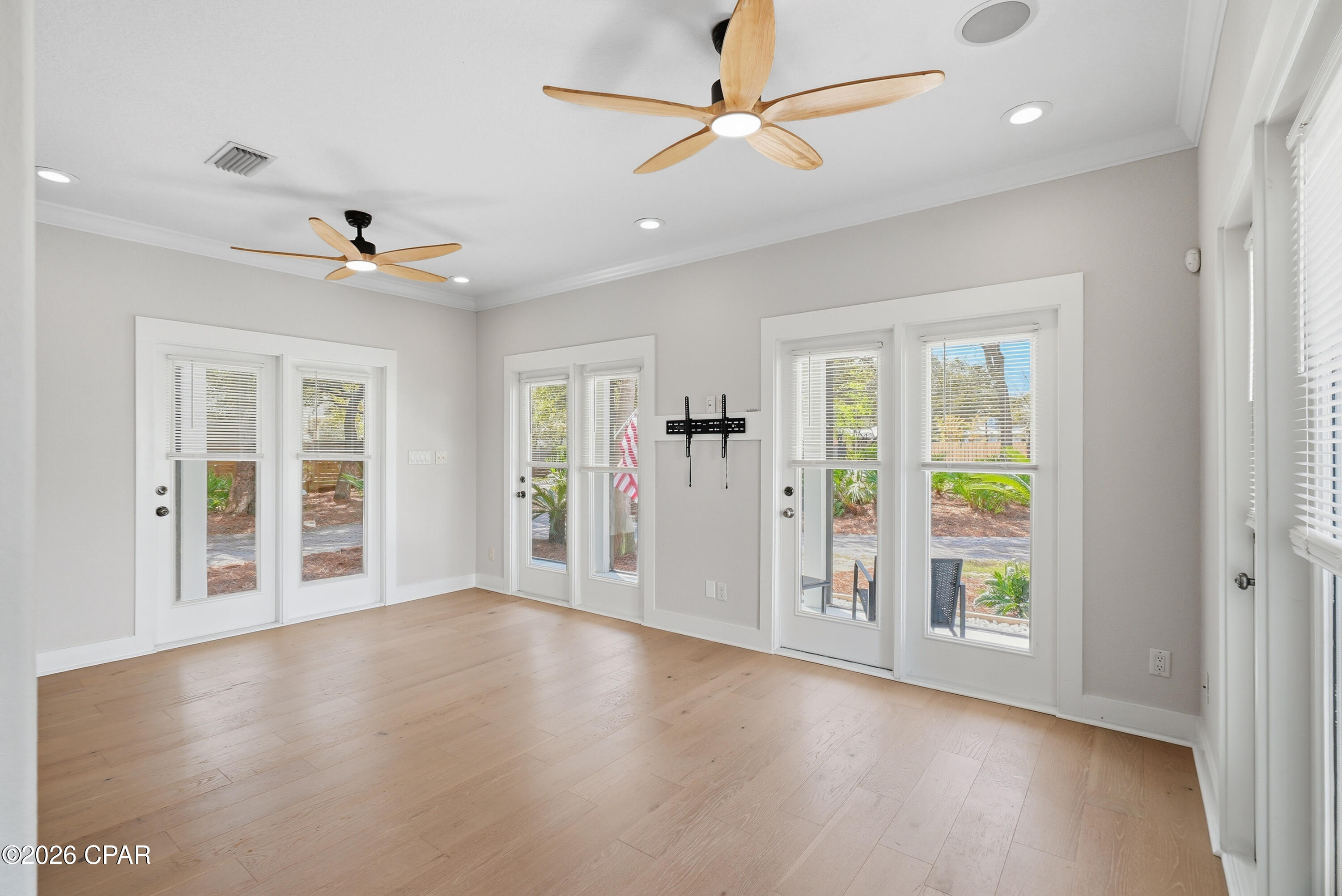 305 Peachtree Circle