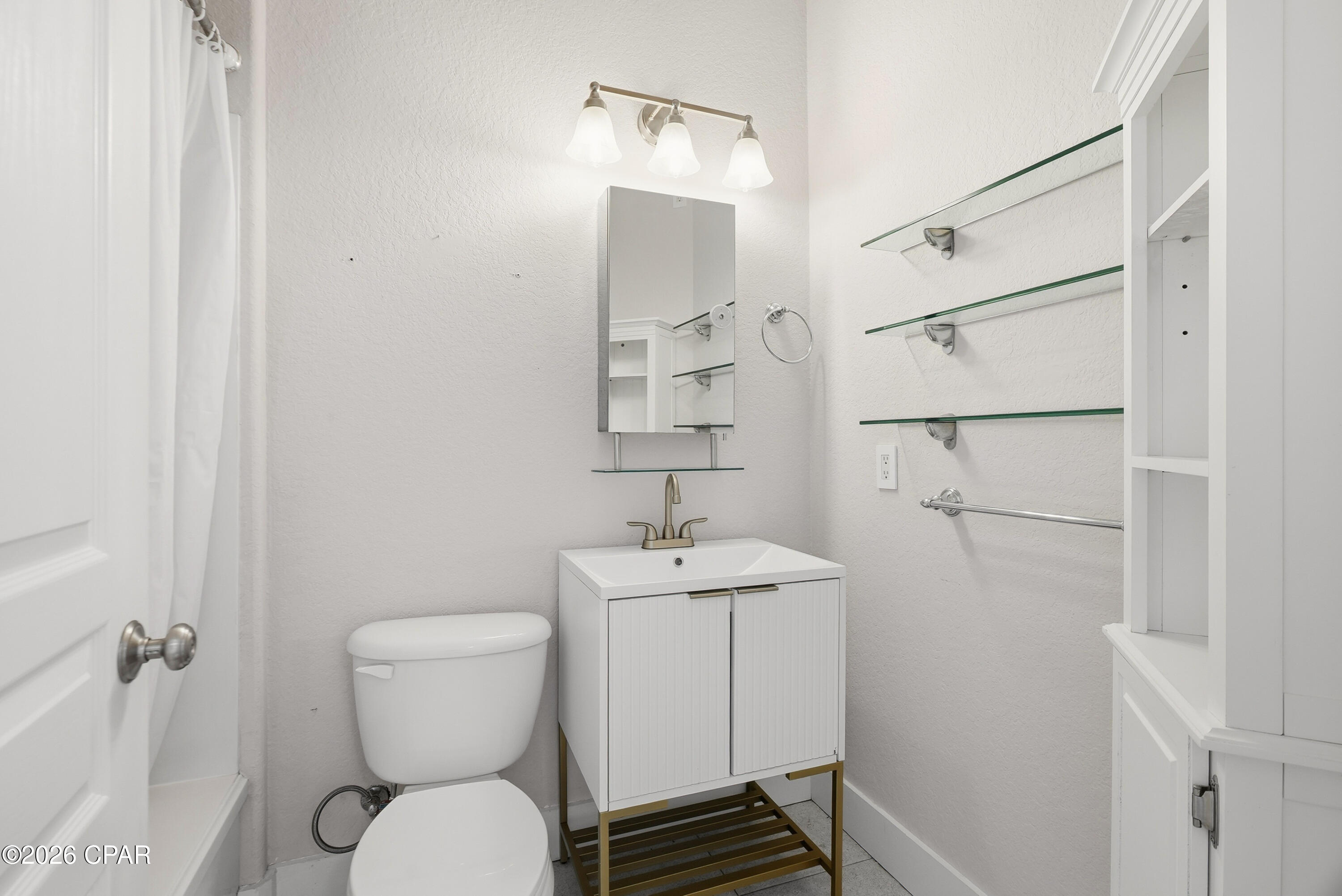 305 Peachtree Circle