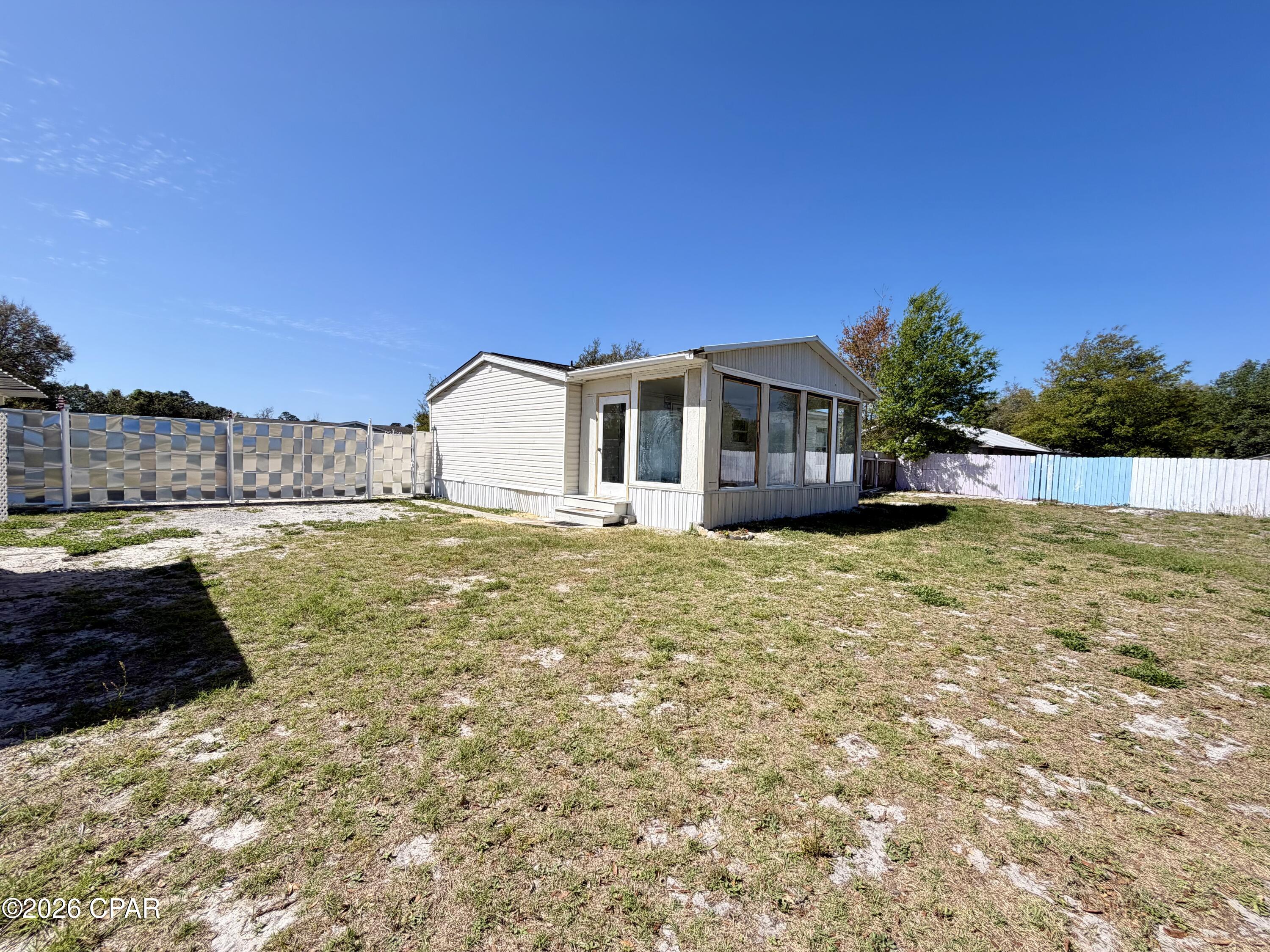 625 Live Oak Lane