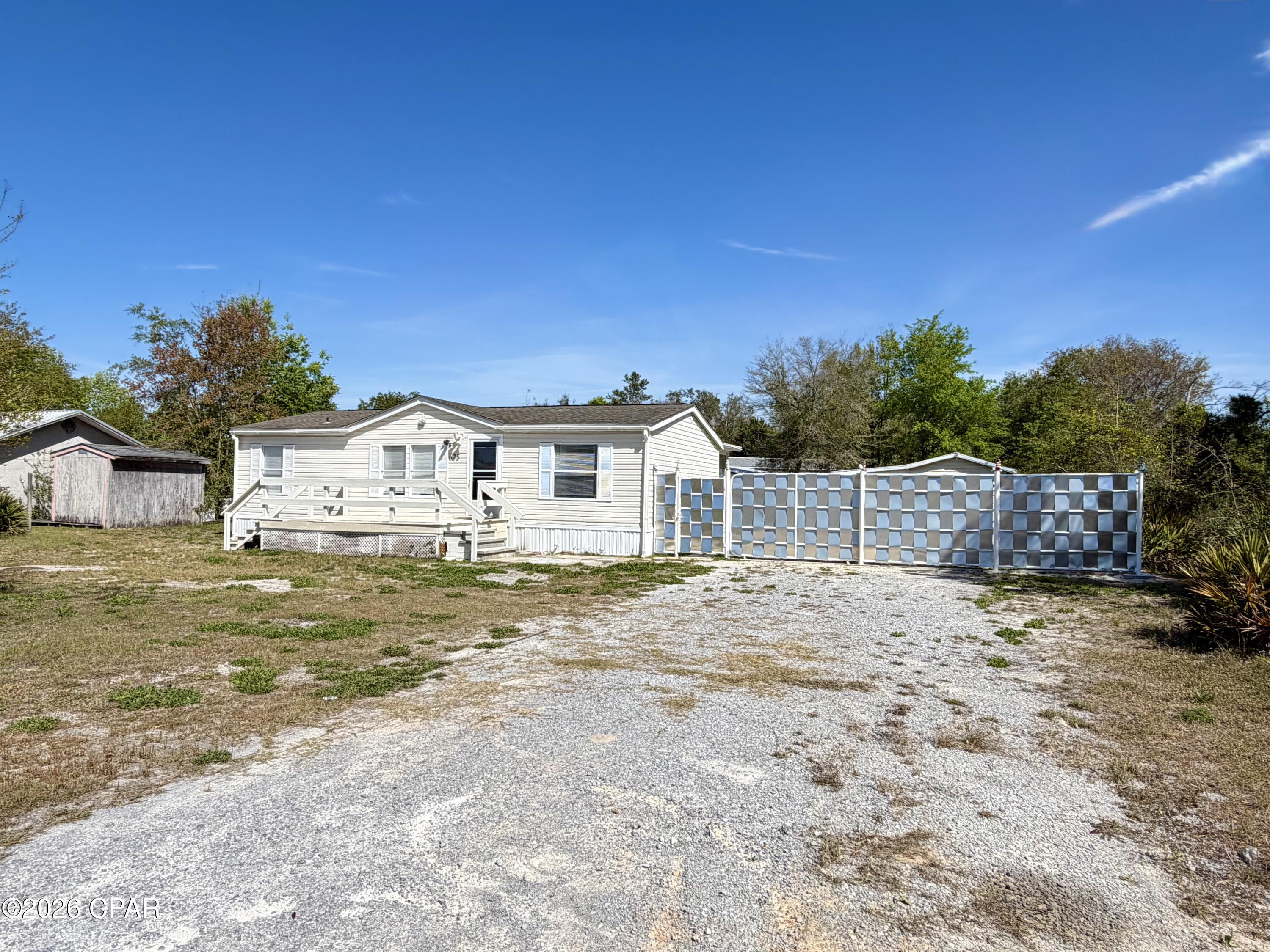625 Live Oak Lane