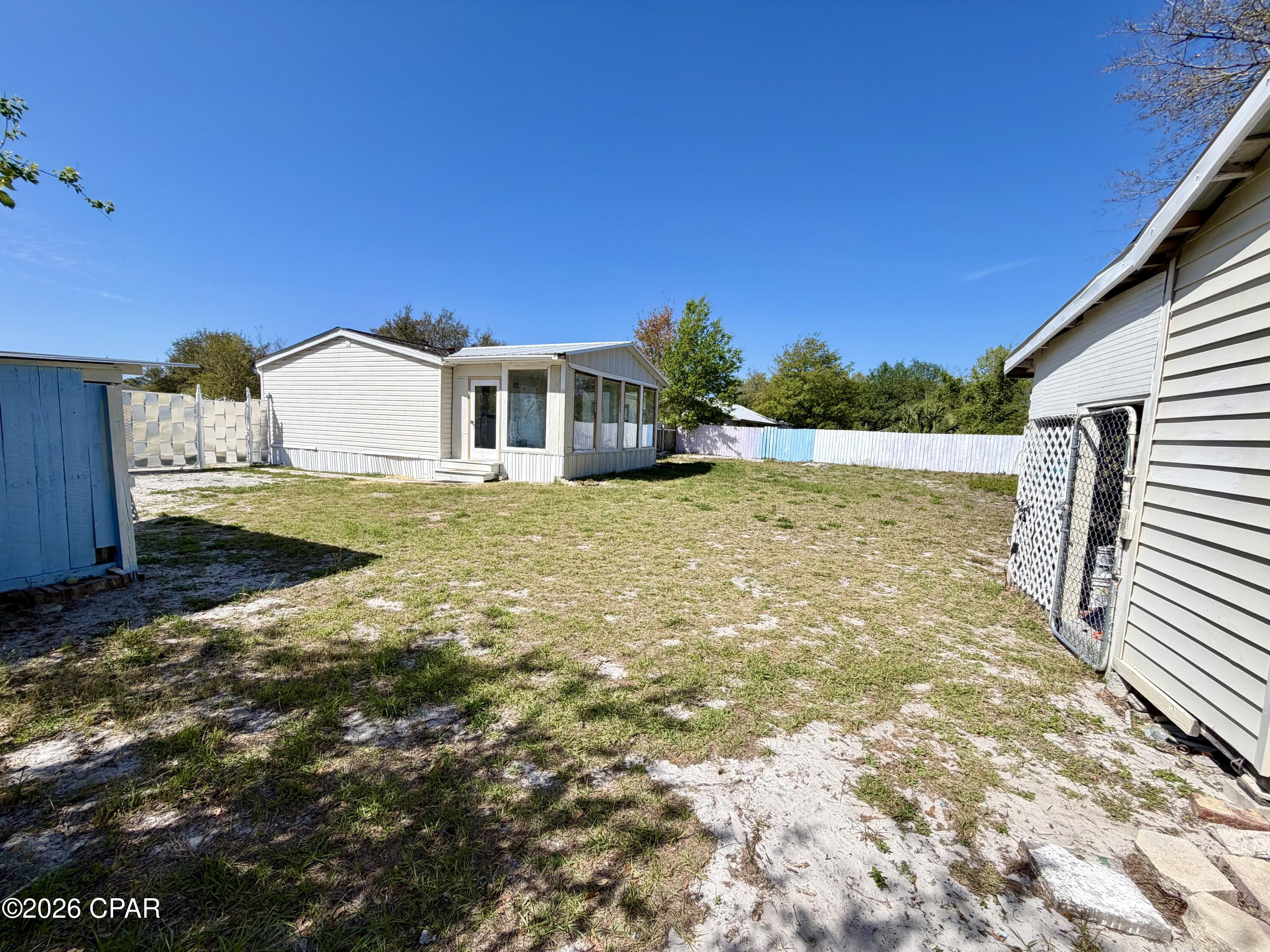 625 Live Oak Lane