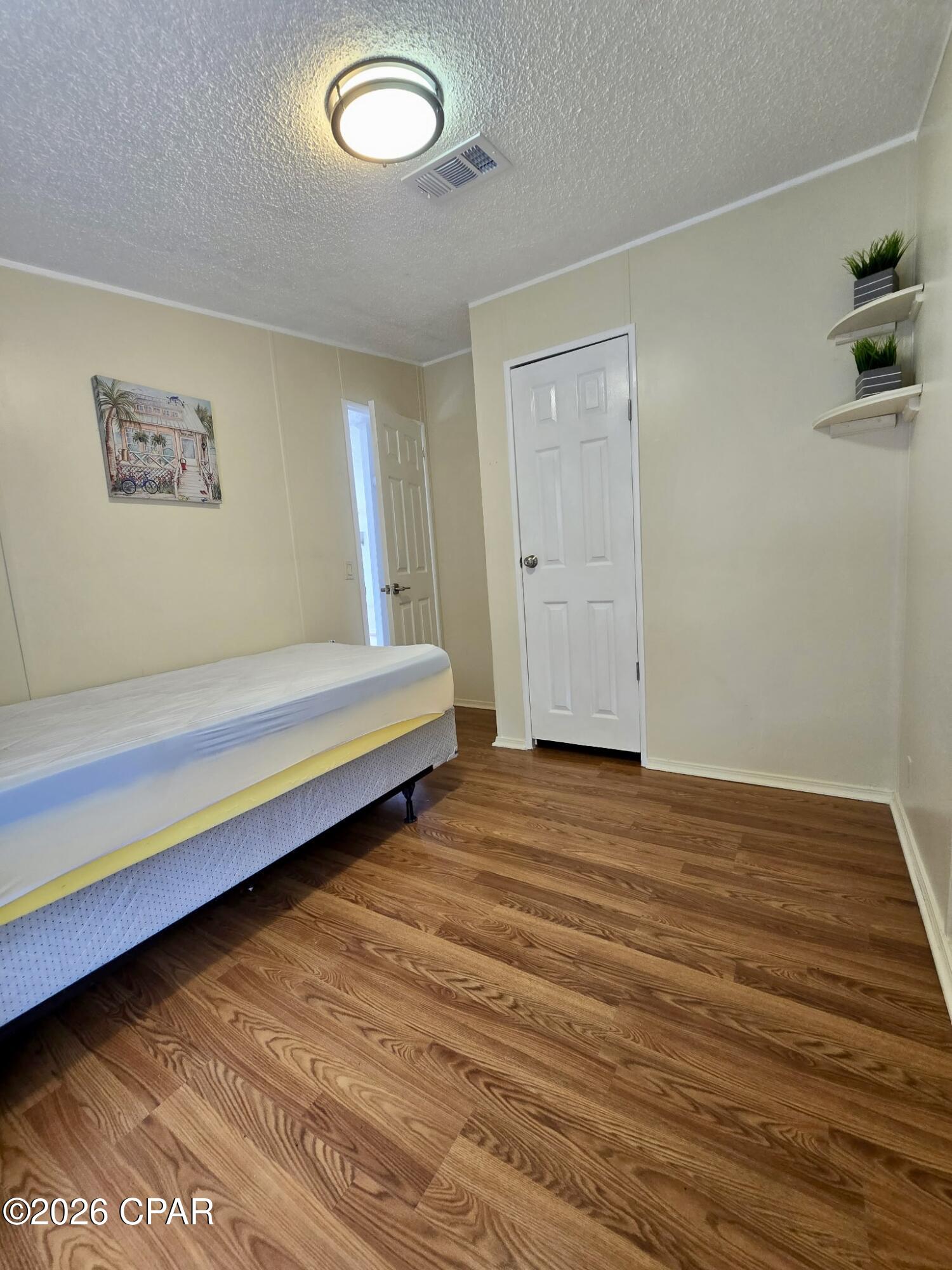625 Live Oak Lane