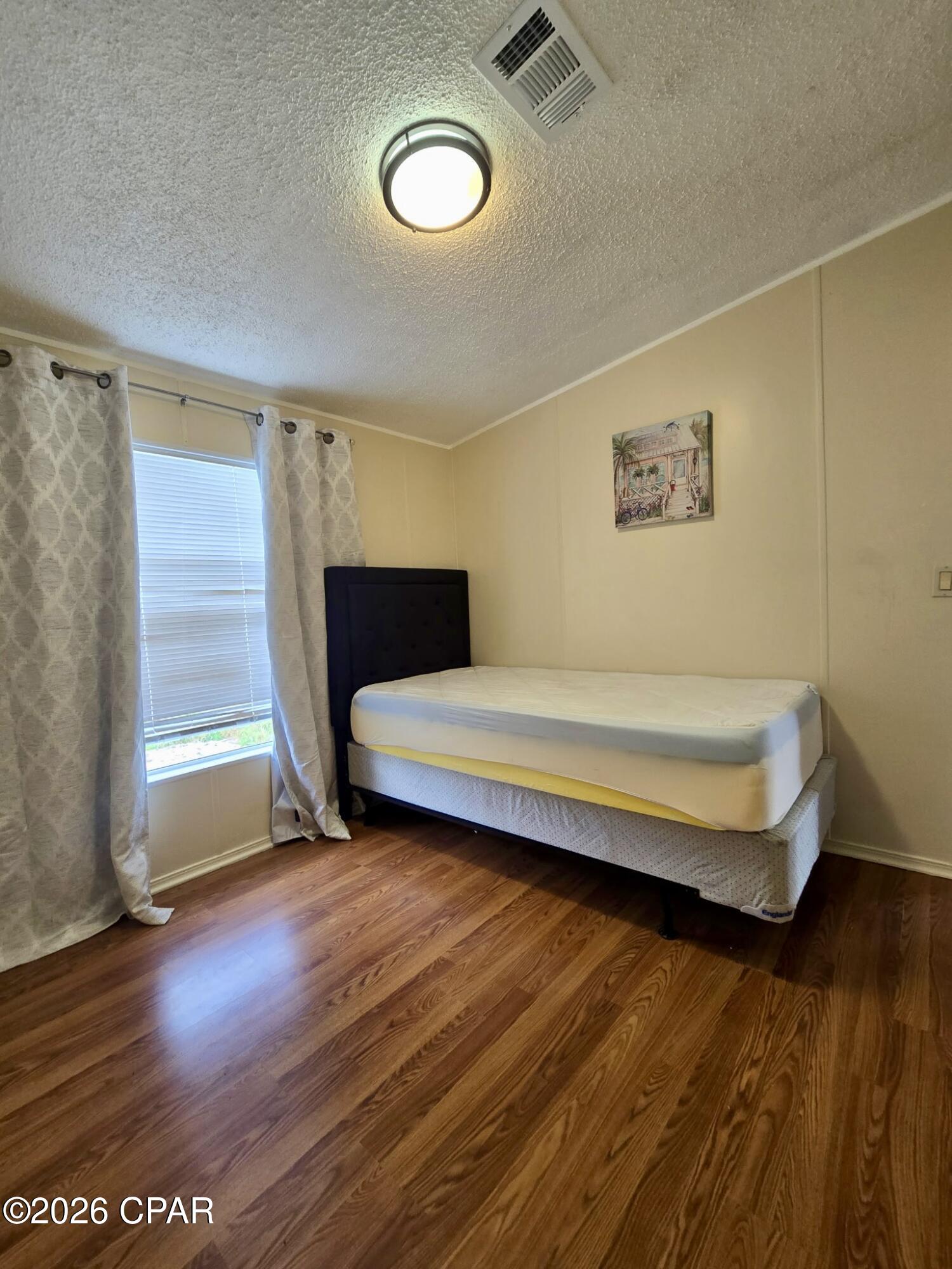 625 Live Oak Lane