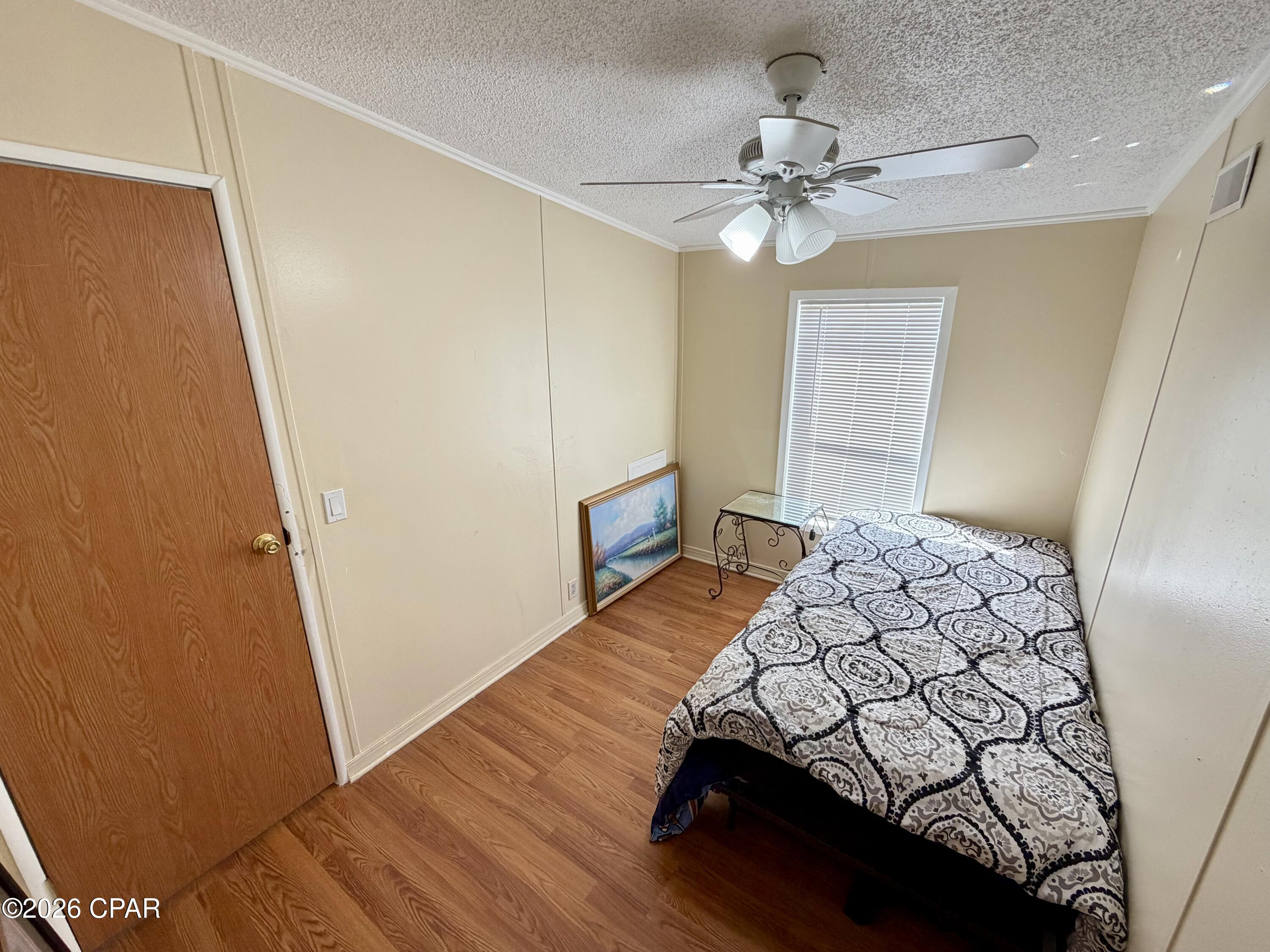 625 Live Oak Lane