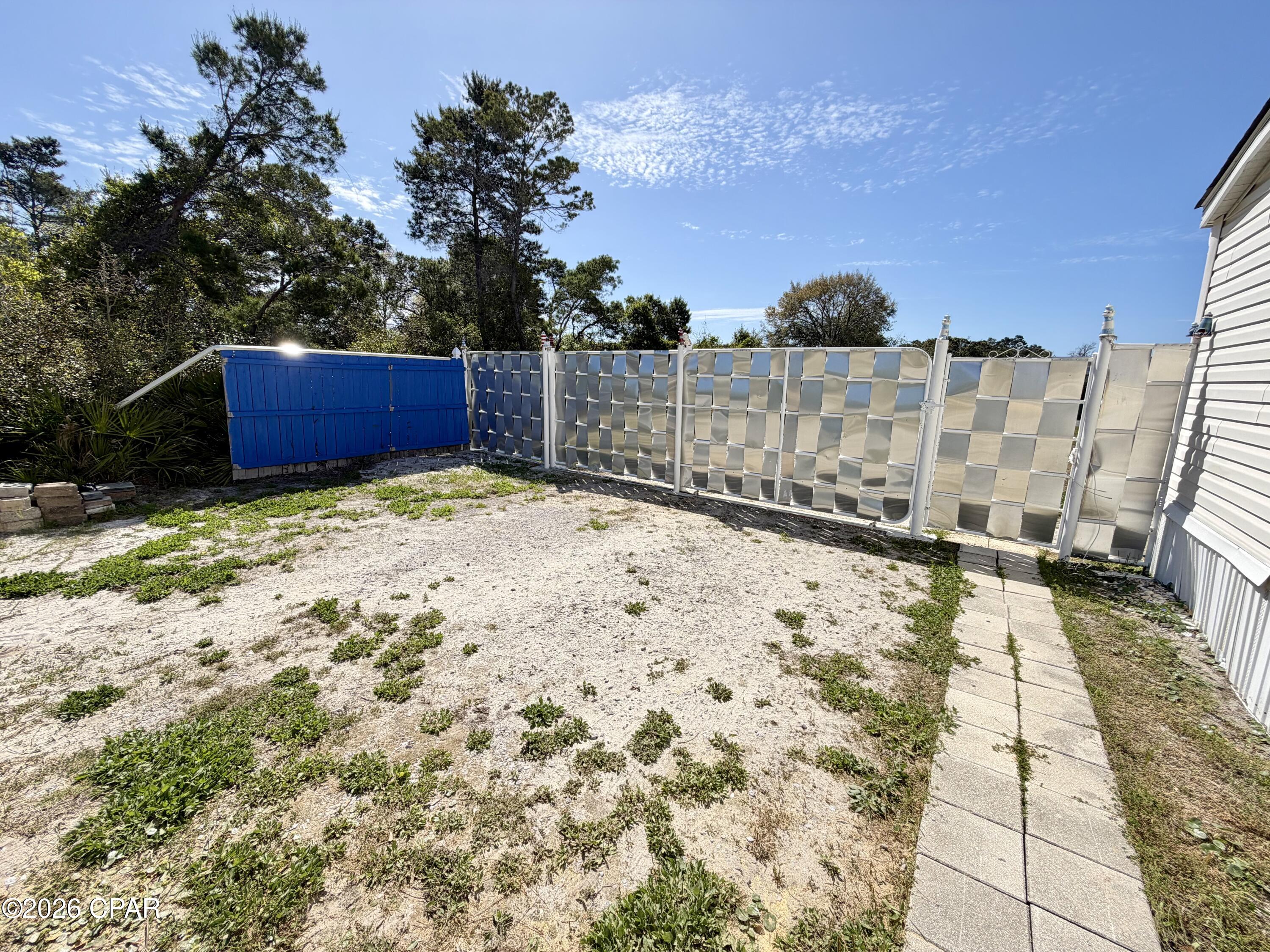 625 Live Oak Lane