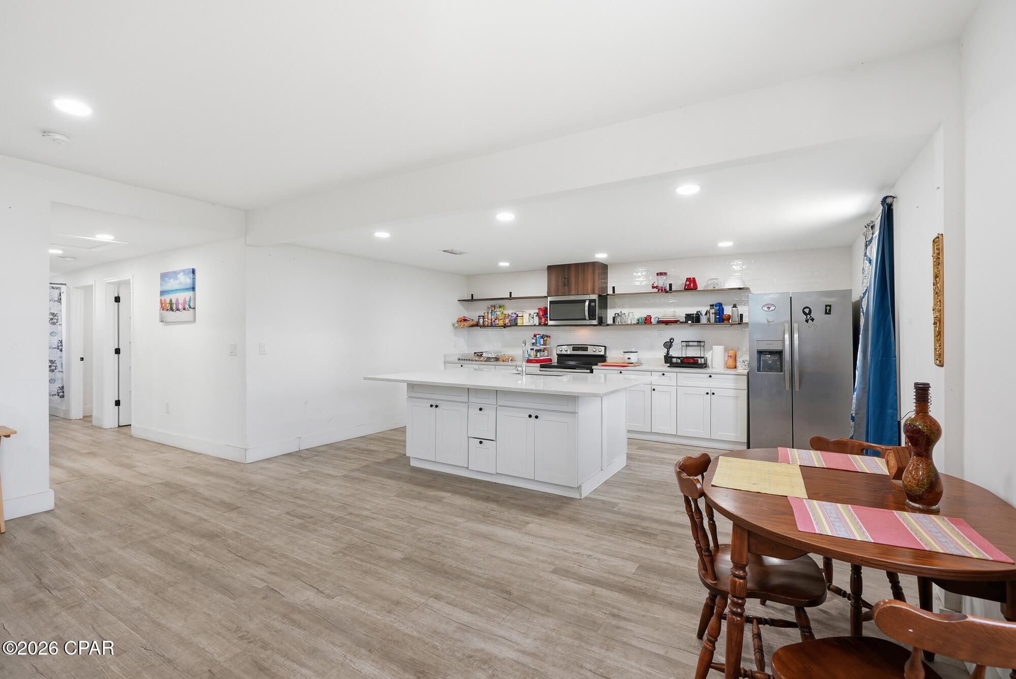 803 Oak Avenue