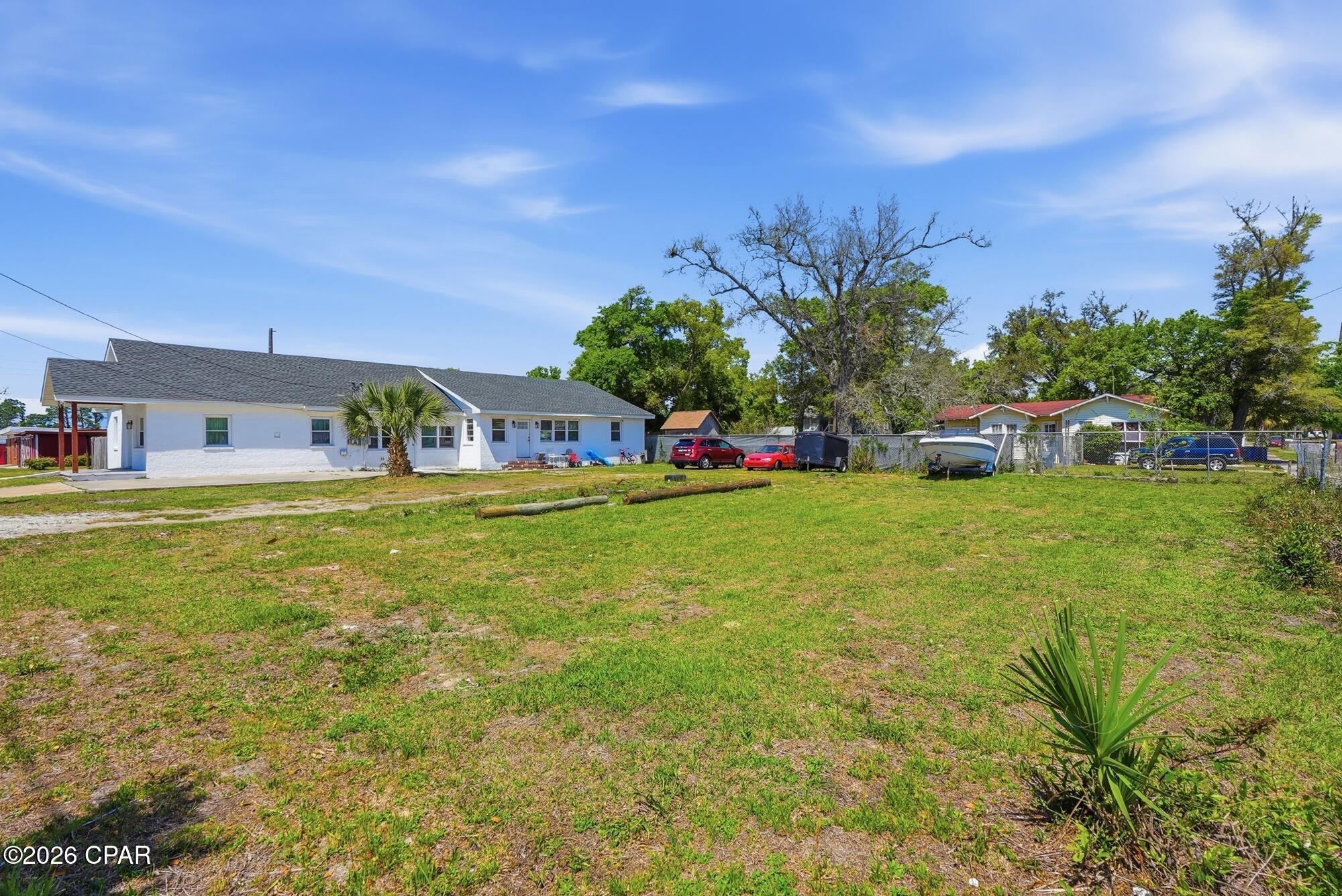 803 Oak Avenue