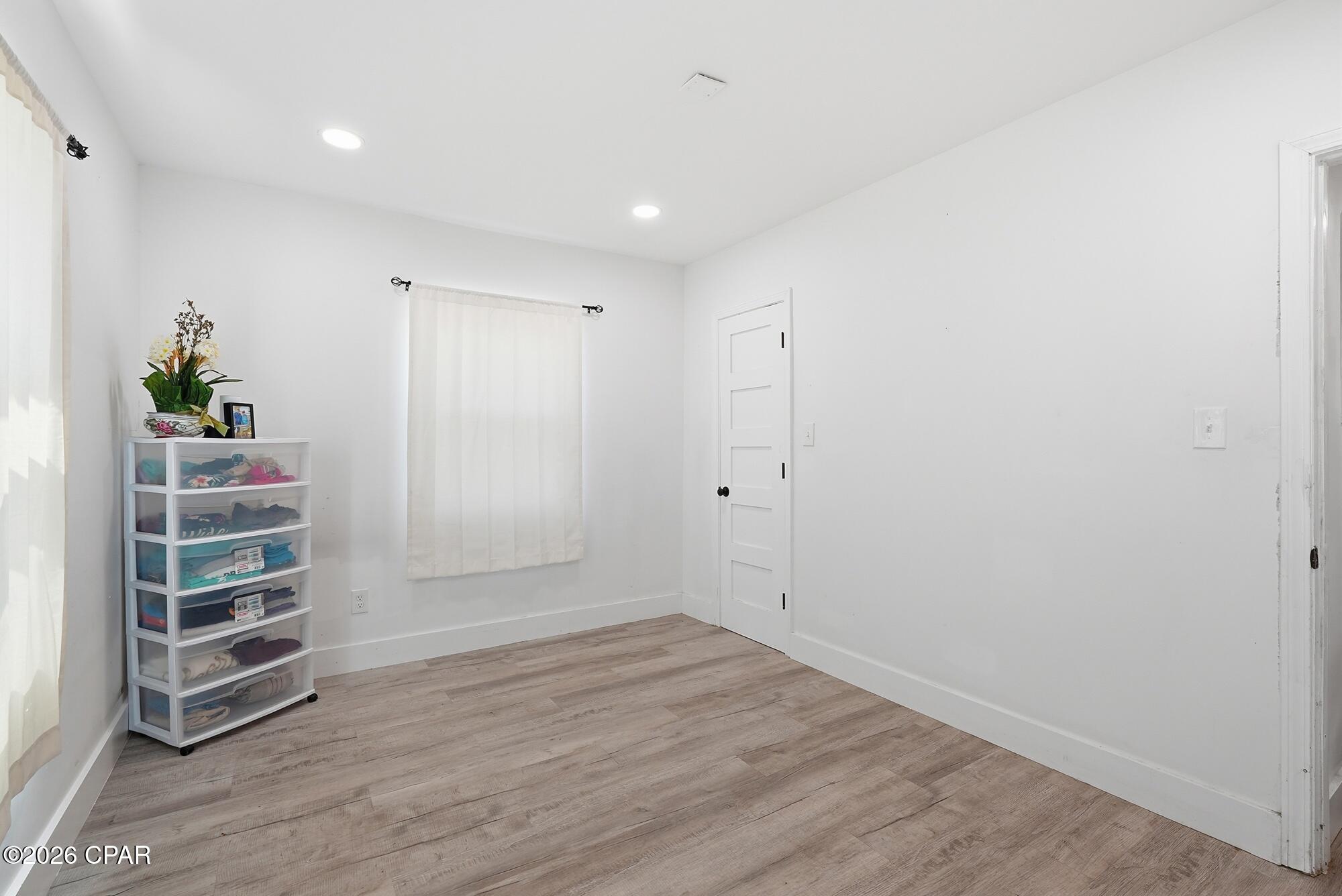 803 Oak Avenue