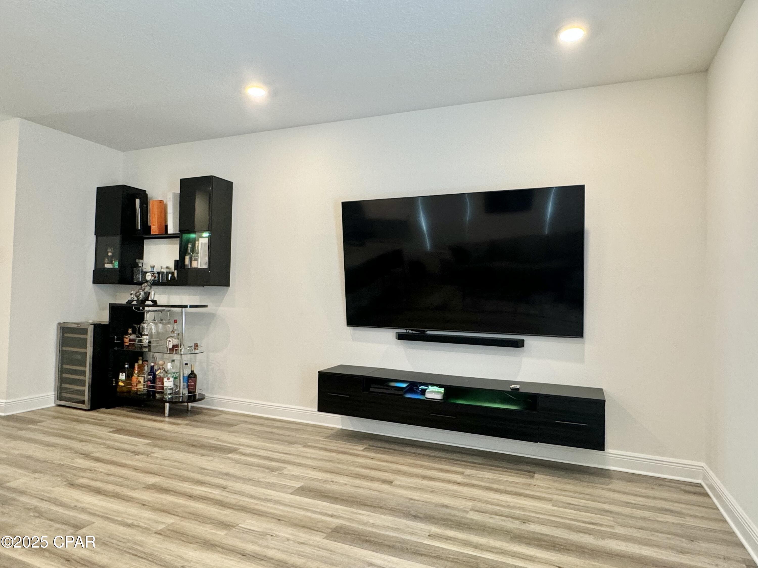 560 Melrose Way
