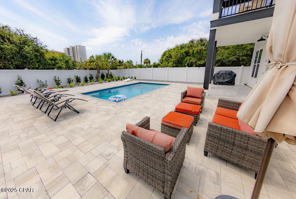 612 W Gulf Boulevard