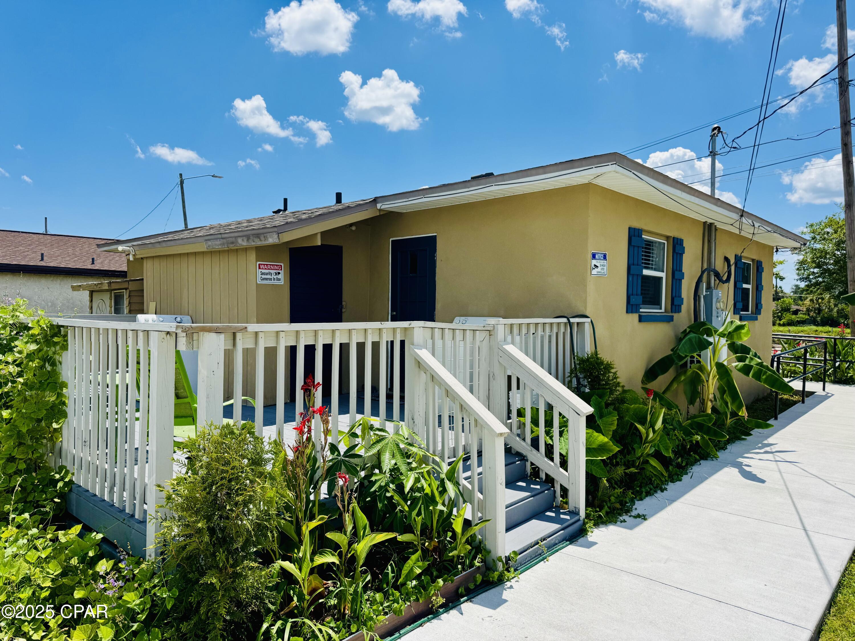 1216 N MARTIN LUTHER KING JR Boulevard