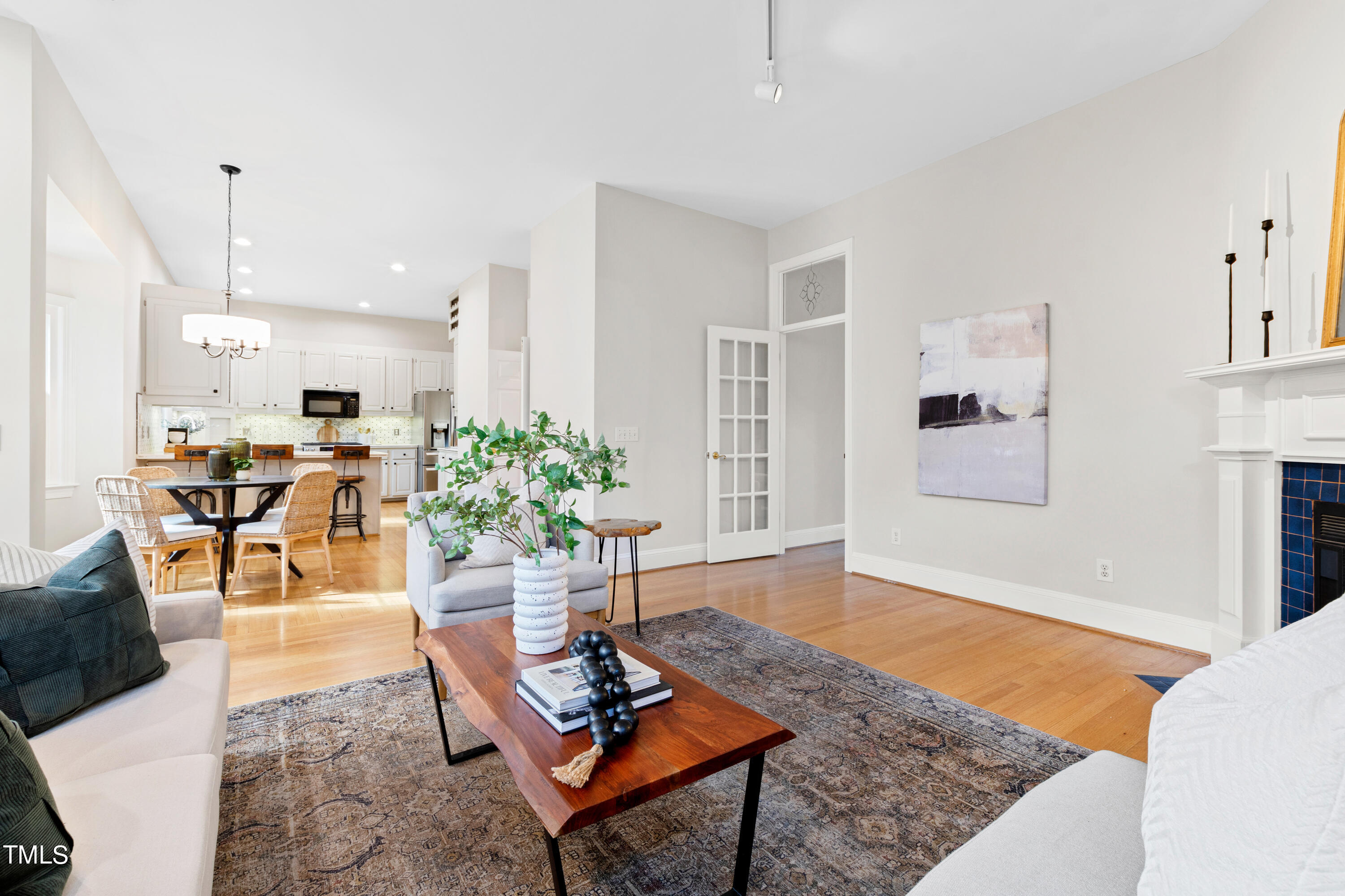 100 Marin Place