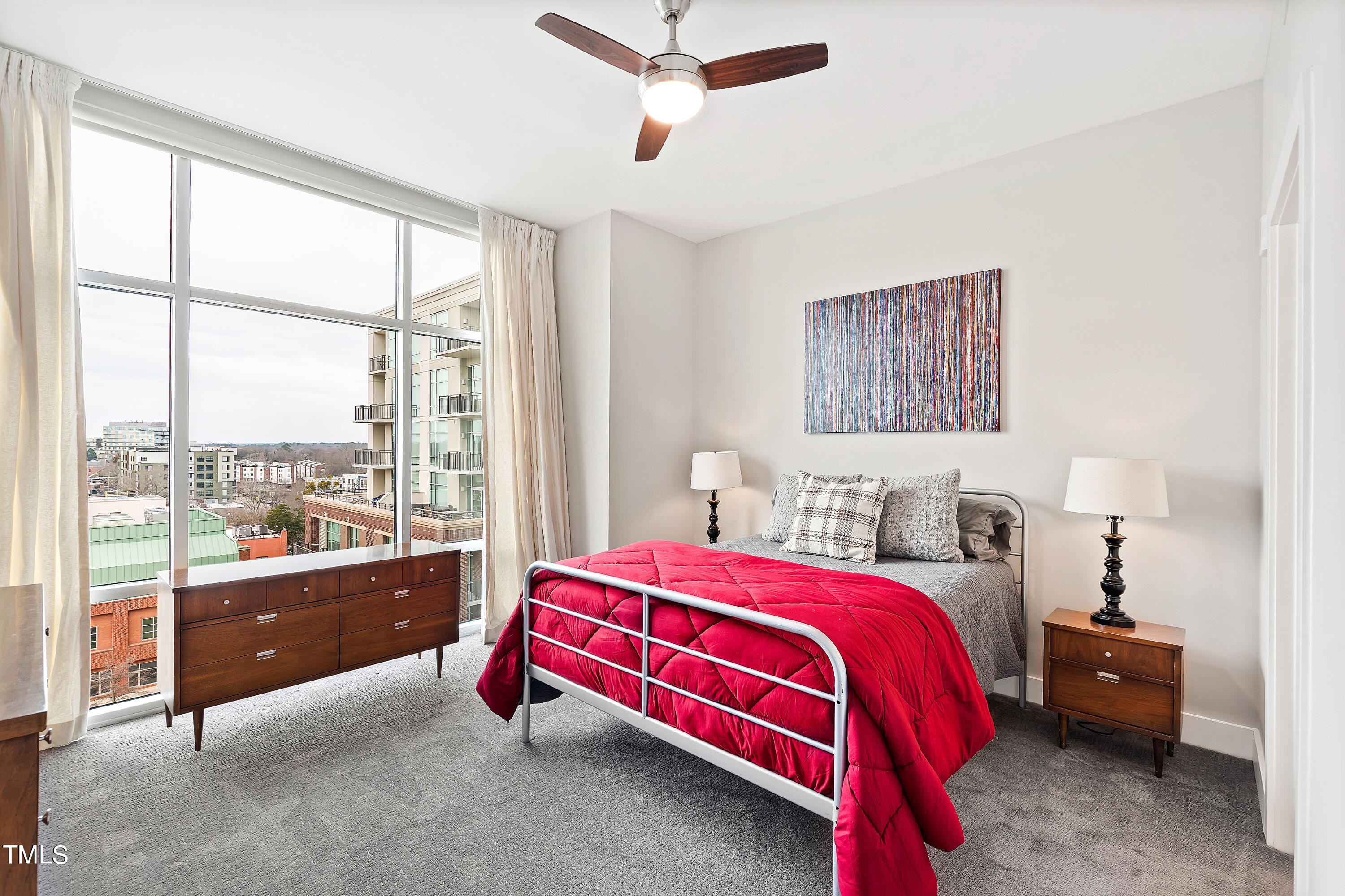 140 W Franklin Street # 613