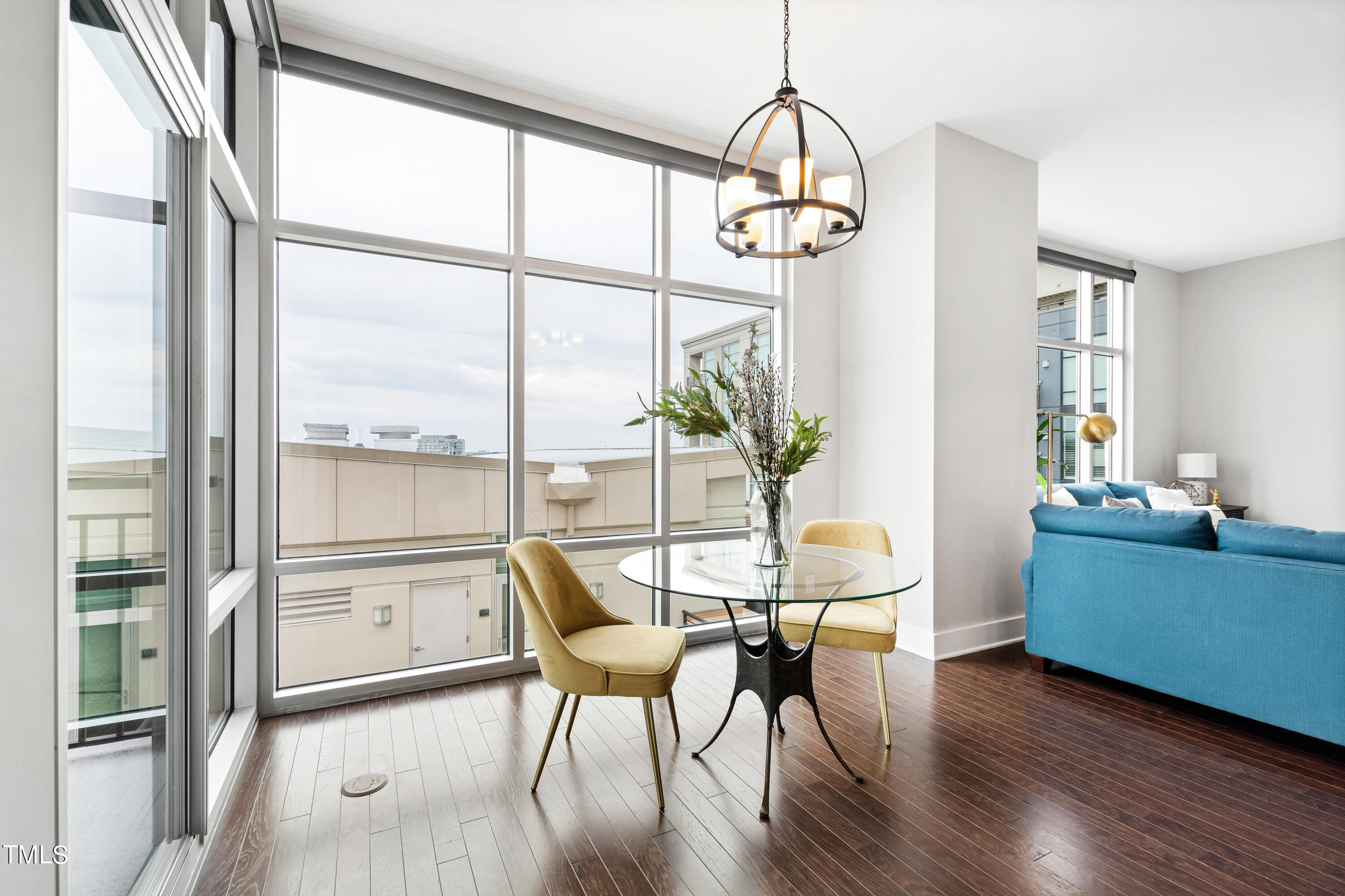 140 W Franklin Street # 613