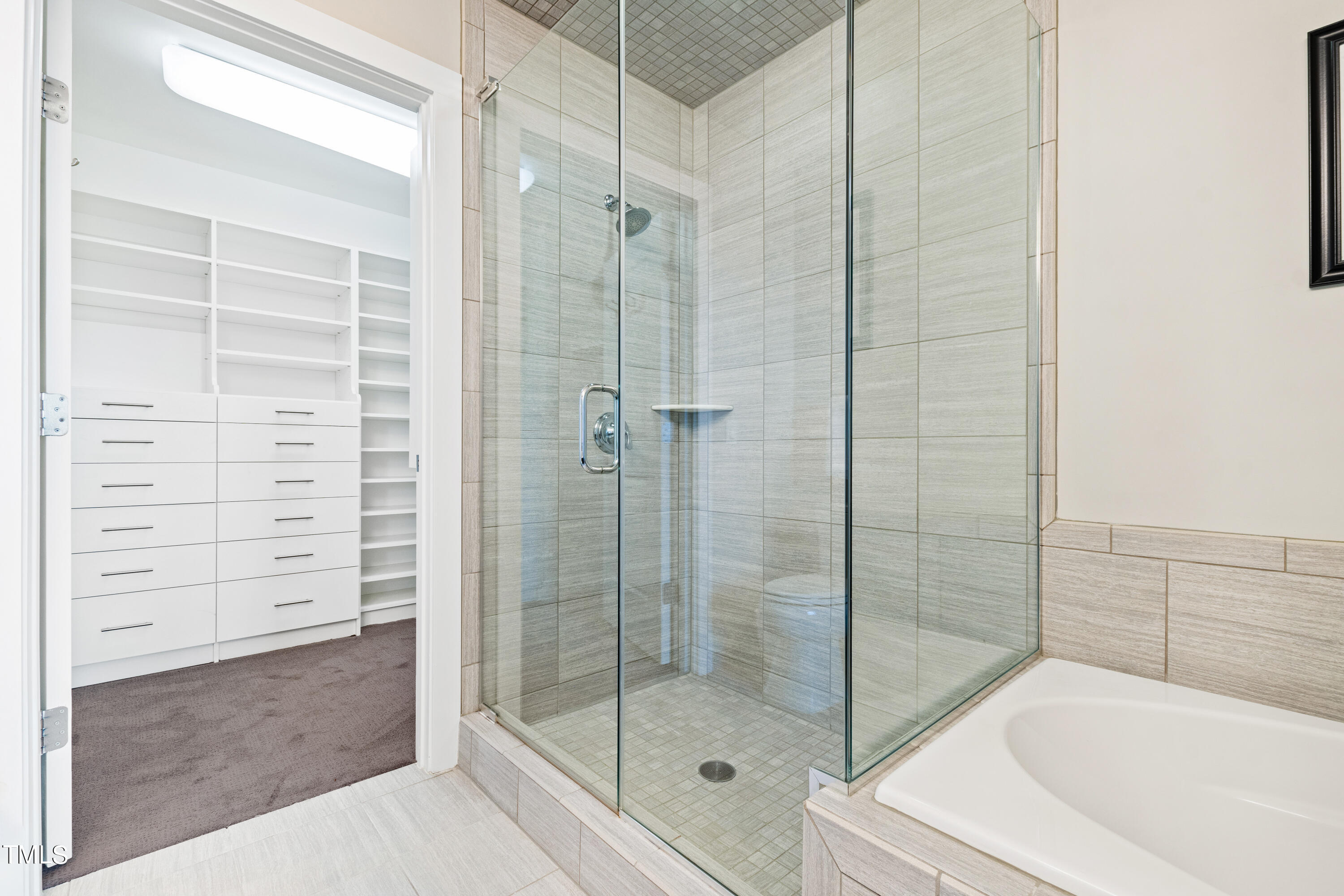 140 W Franklin Street # 613