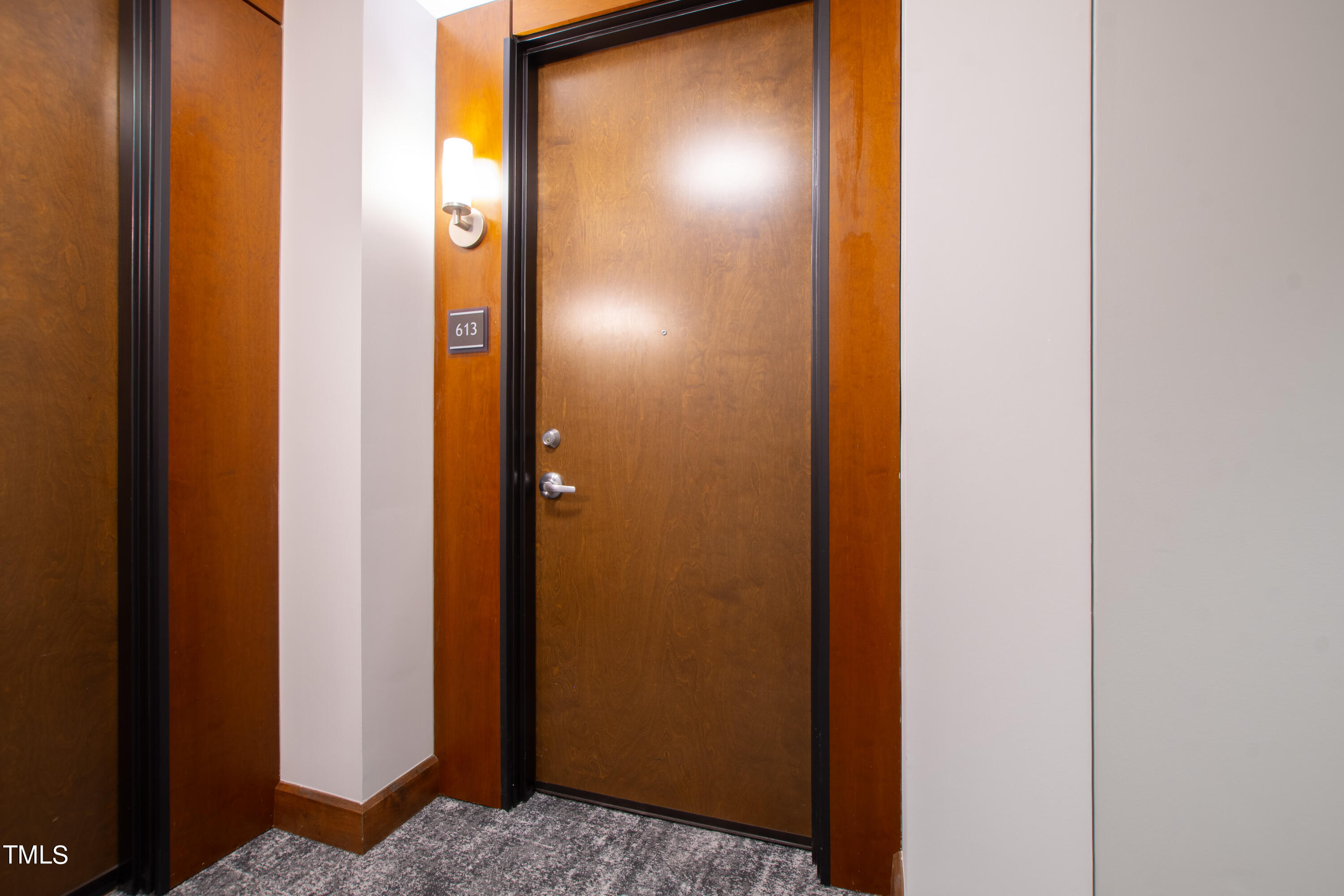 140 W Franklin Street # 613