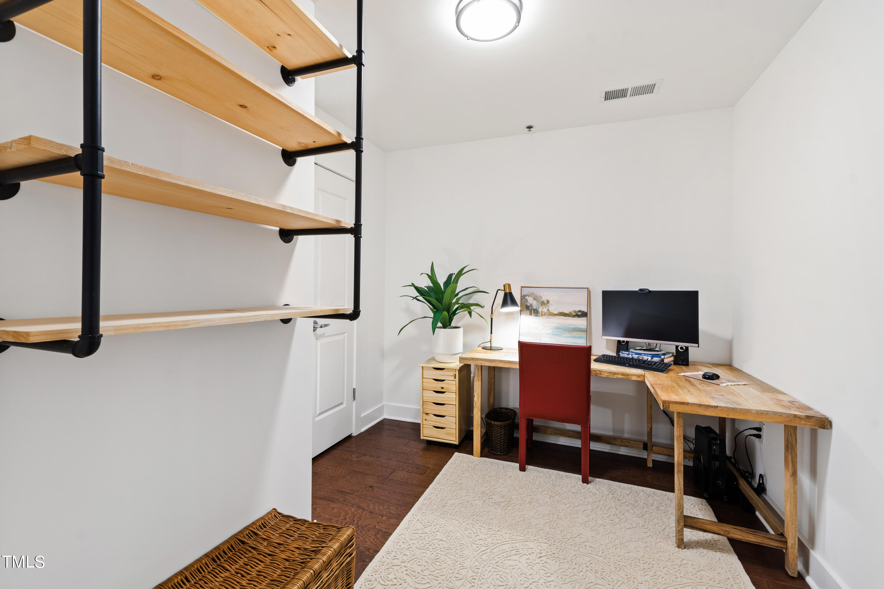 140 W Franklin Street # 300