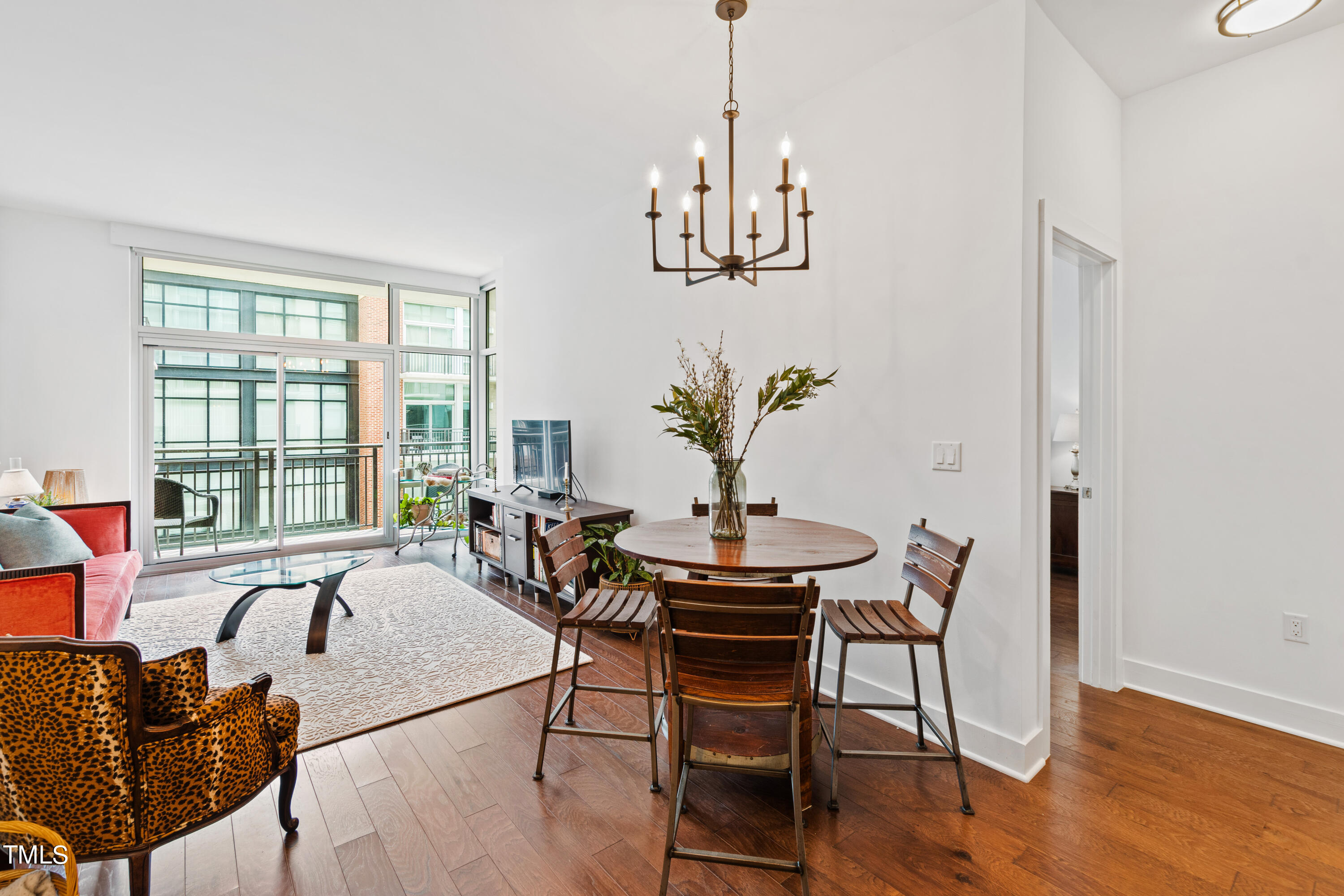 140 W Franklin Street # 300