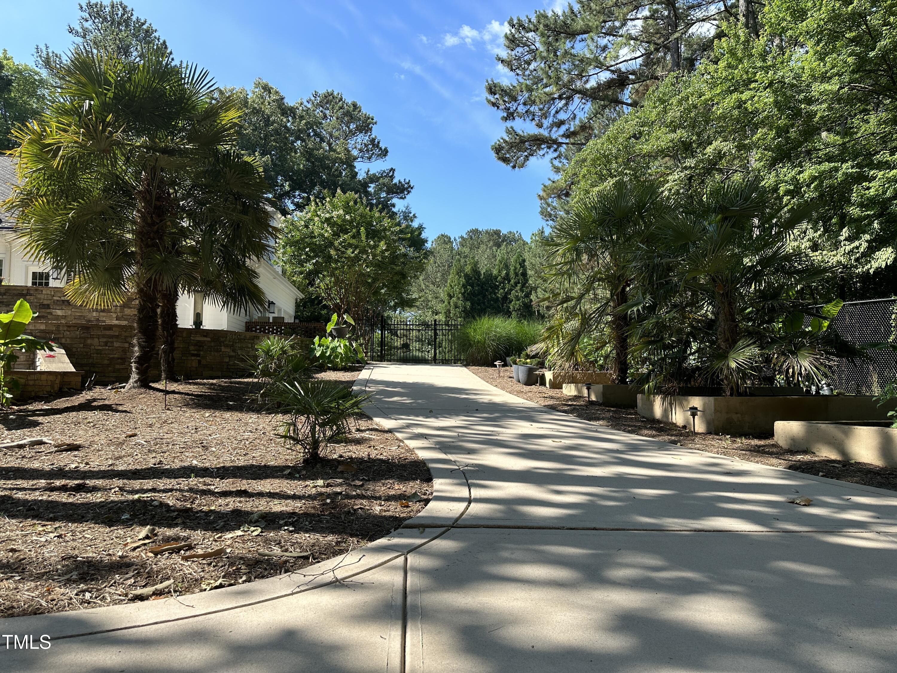 106 Woodkirk Lane