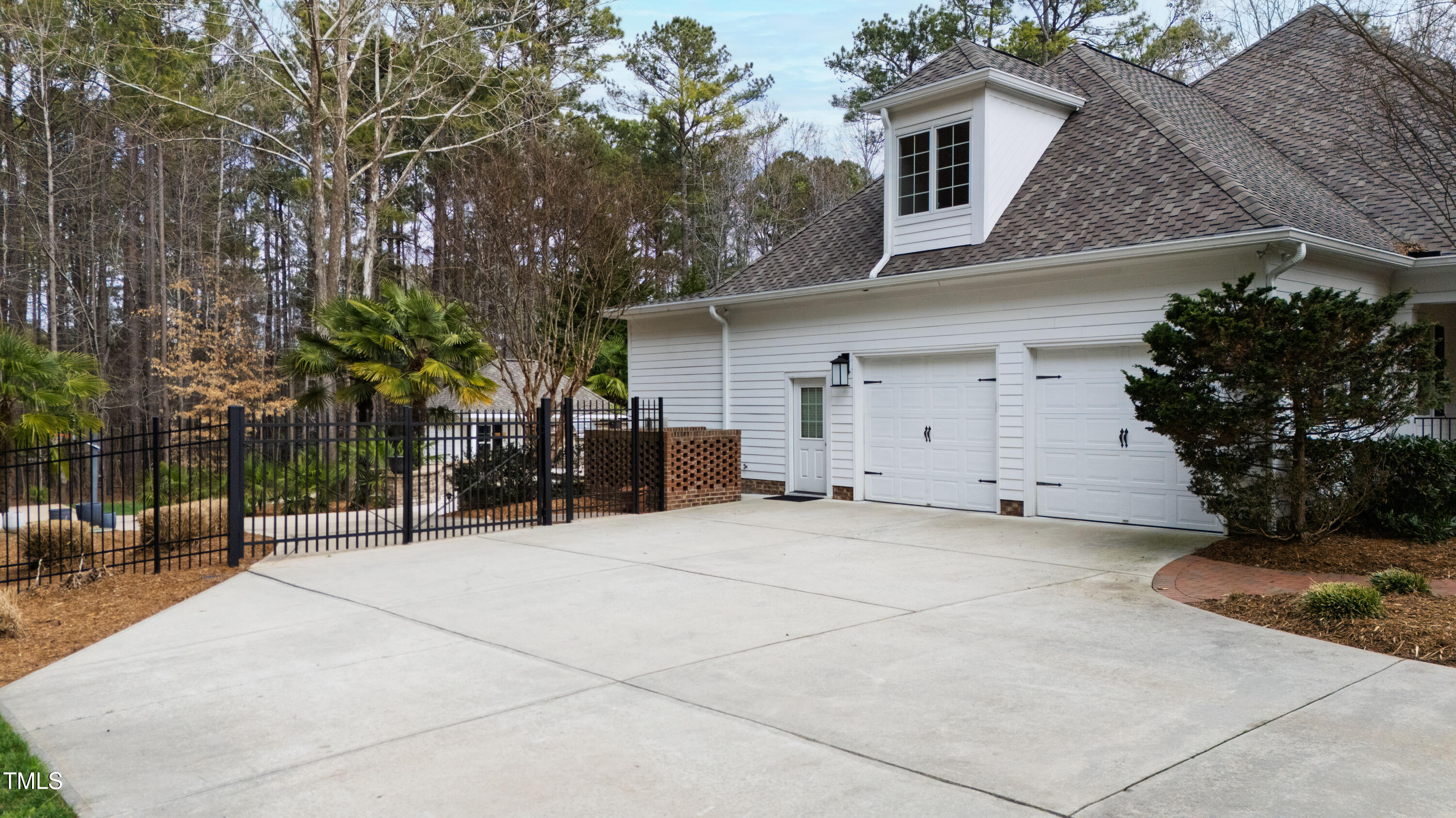 106 Woodkirk Lane