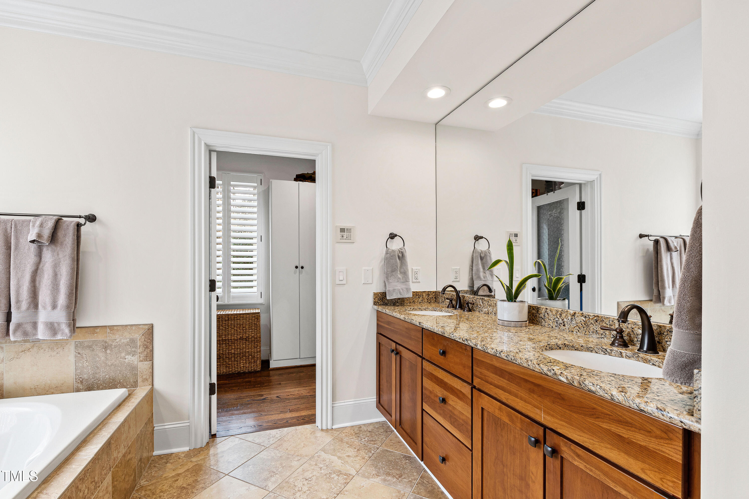 106 Woodkirk Lane