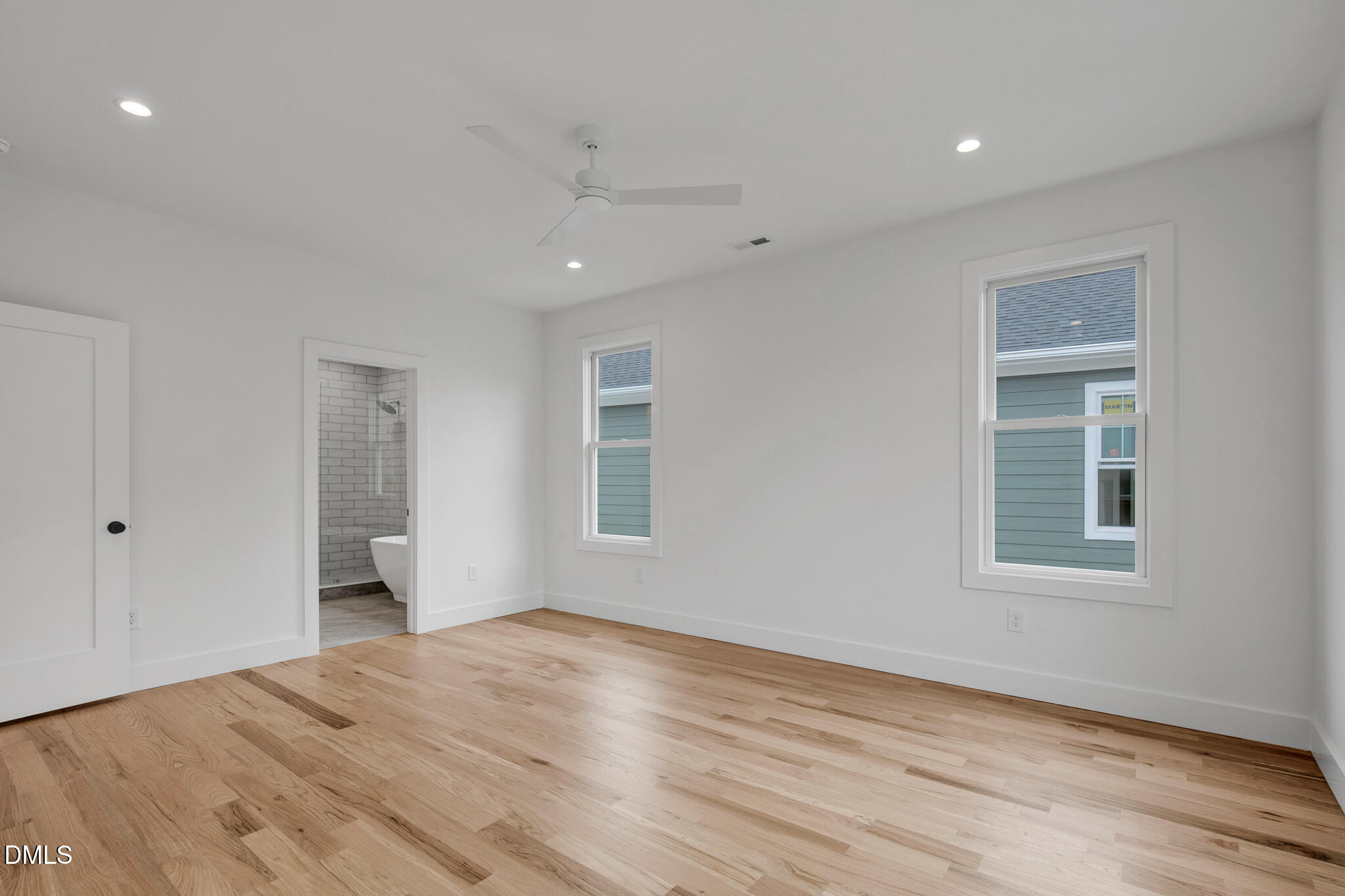 201 E Winmore Avenue