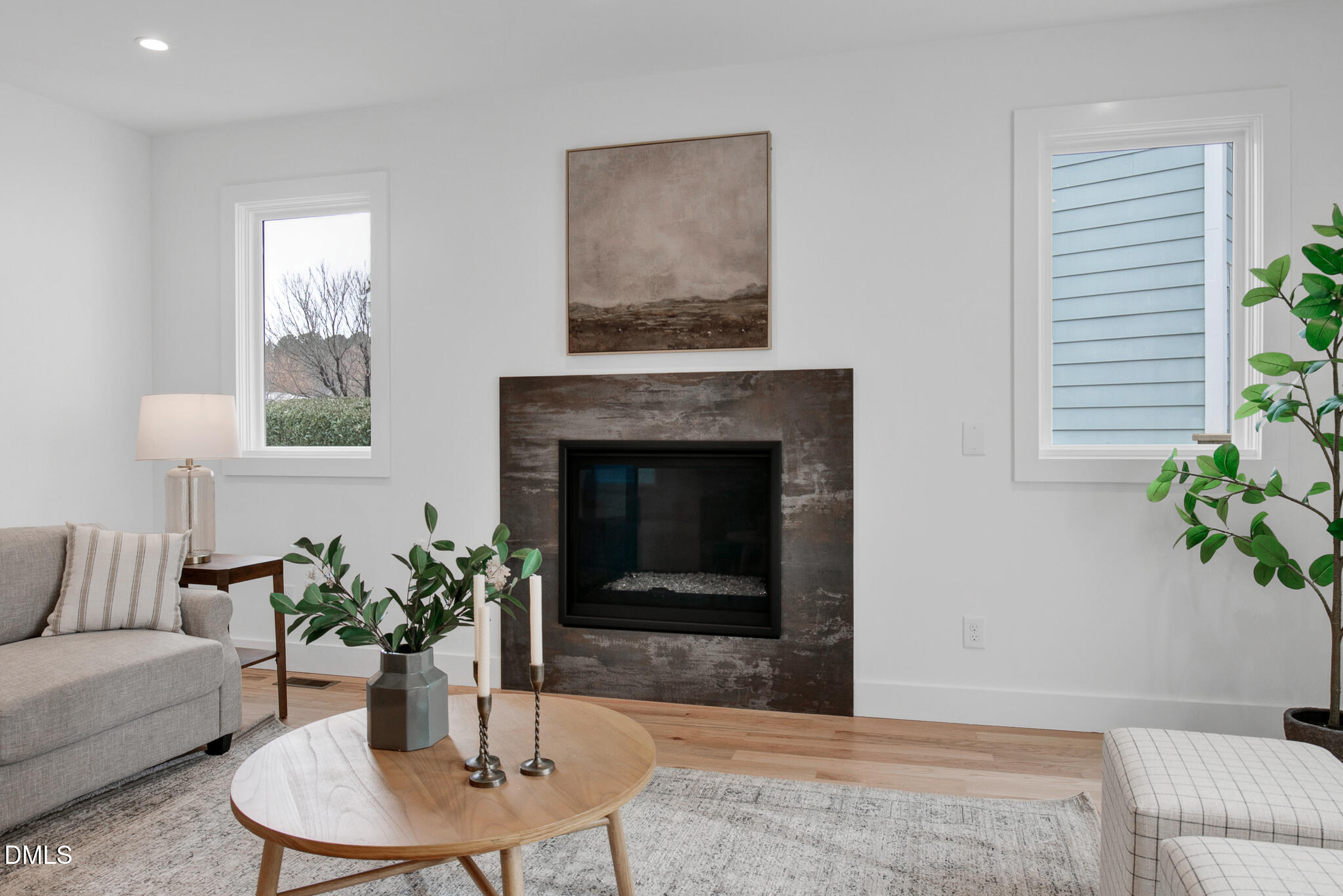 201 E Winmore Avenue