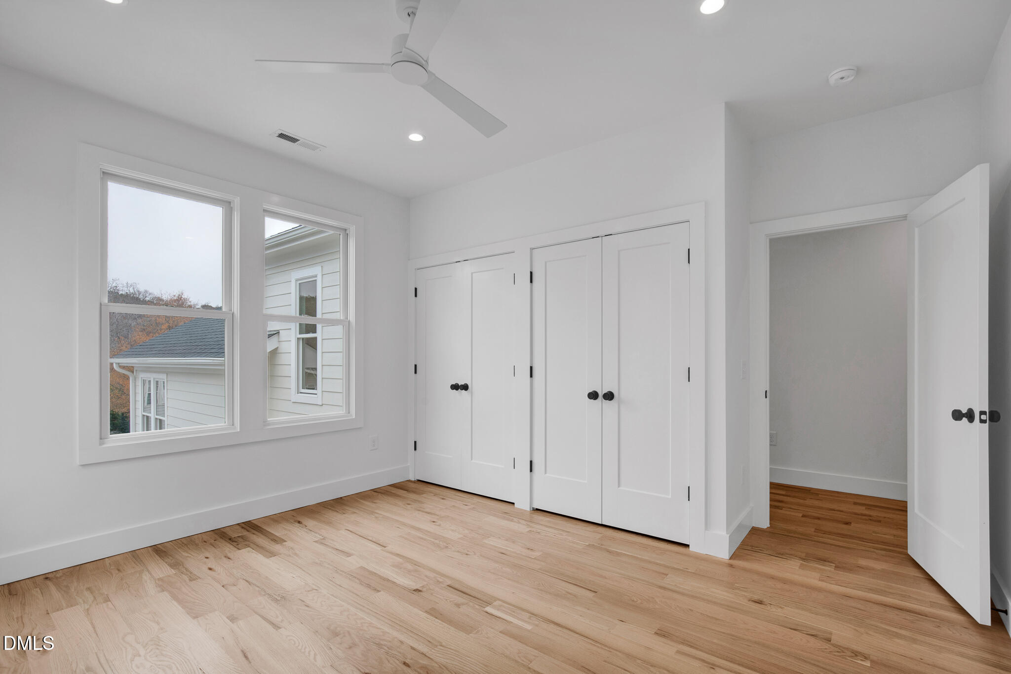 201 E Winmore Avenue