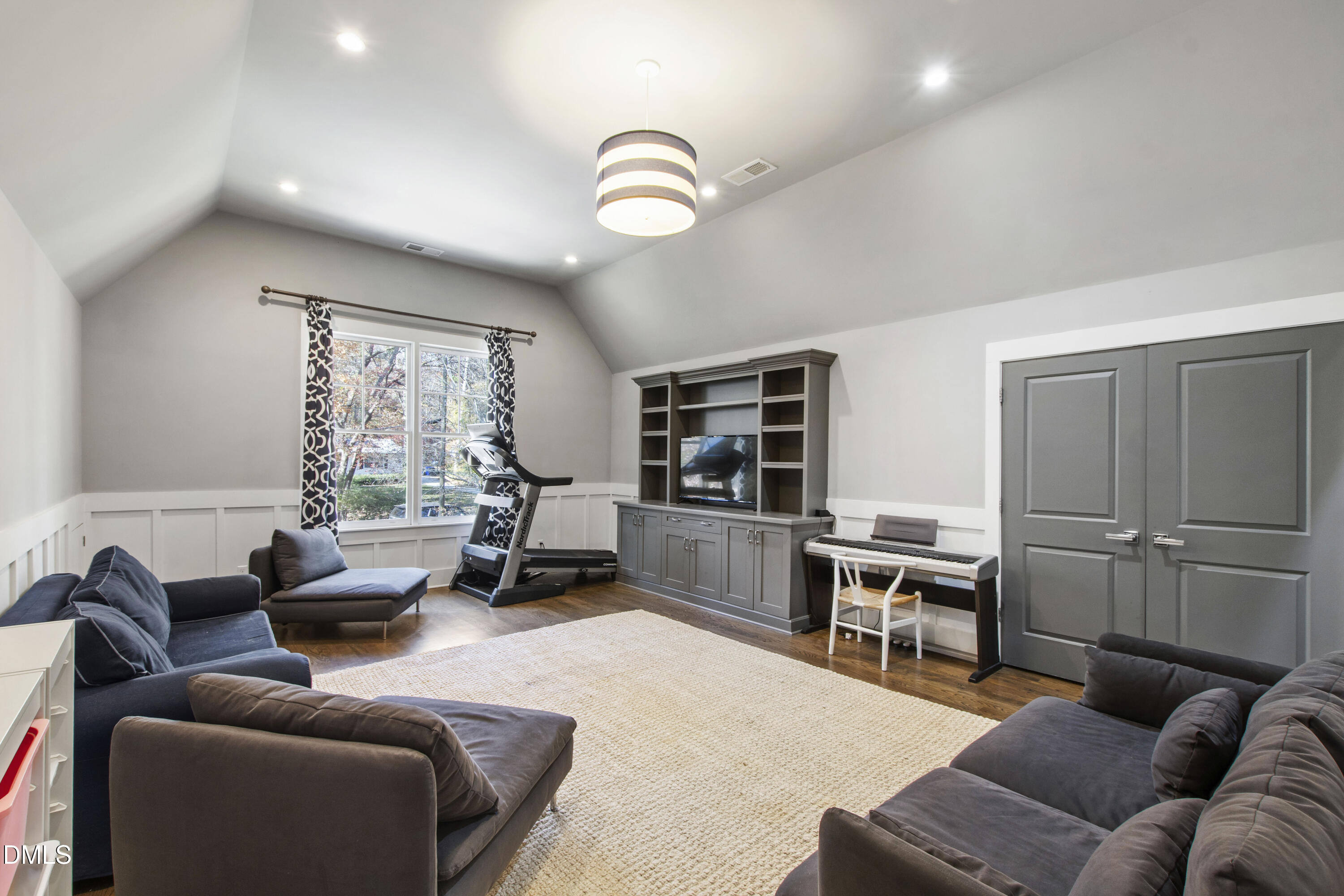 312 Glendale Drive