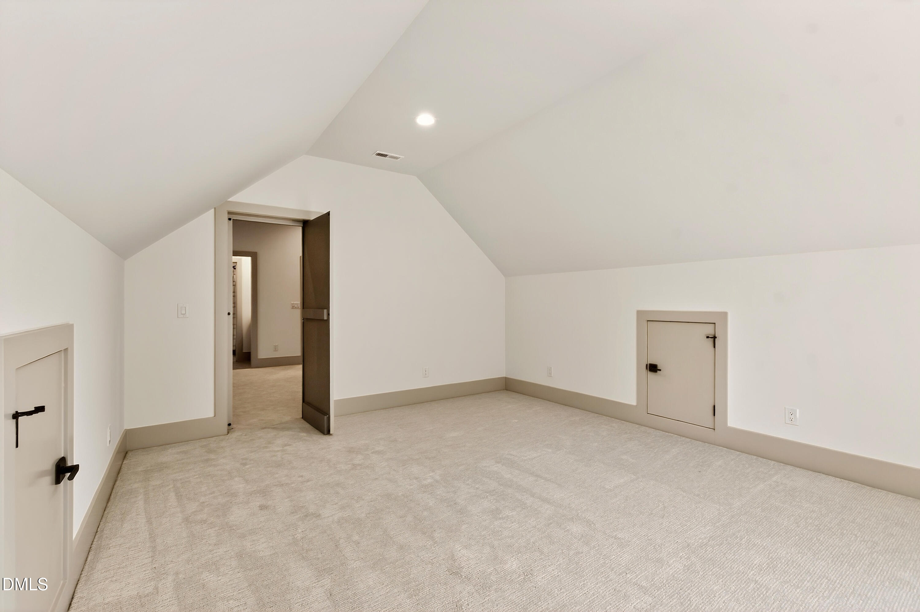 176 Clementine Way