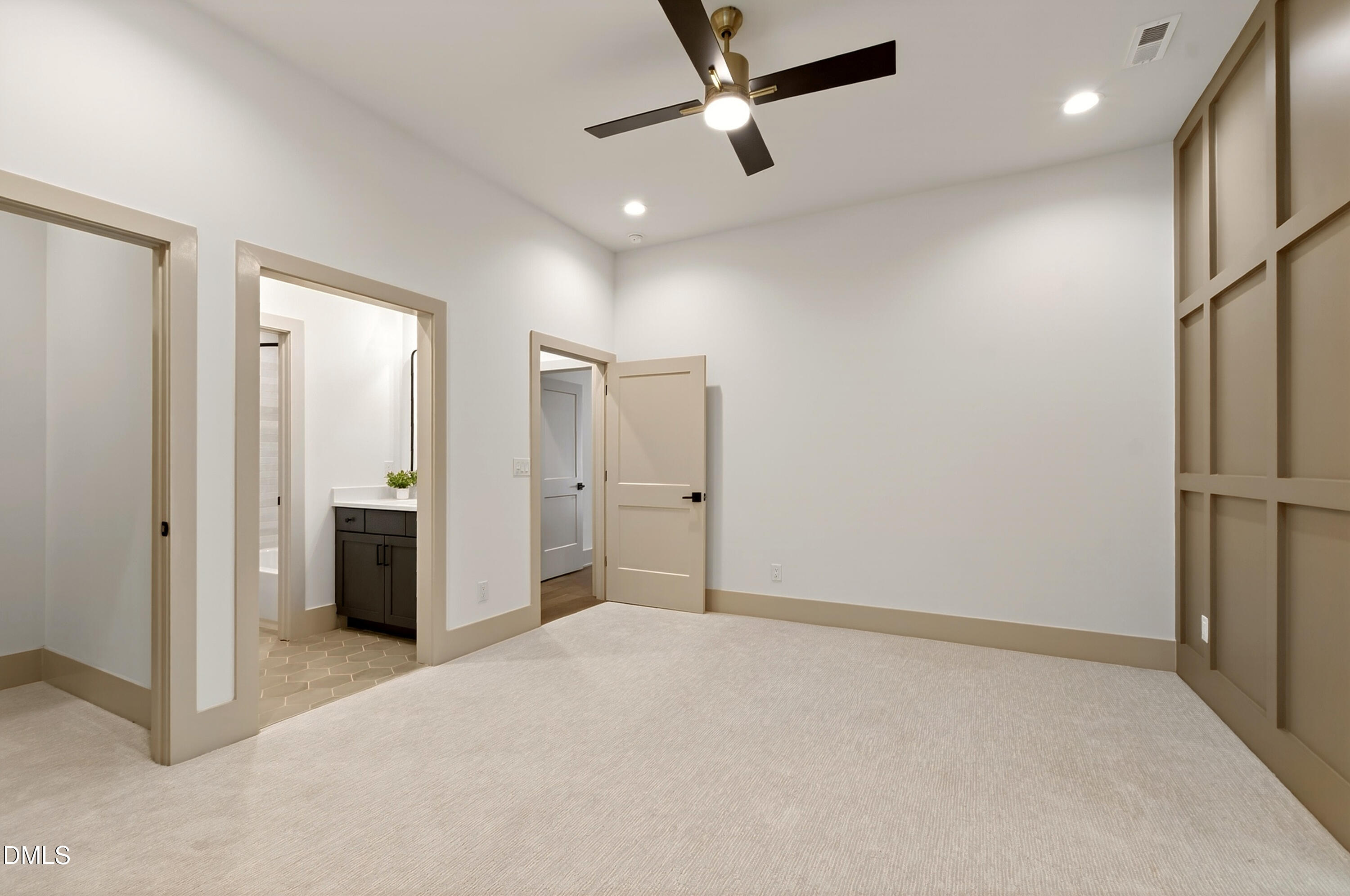 176 Clementine Way
