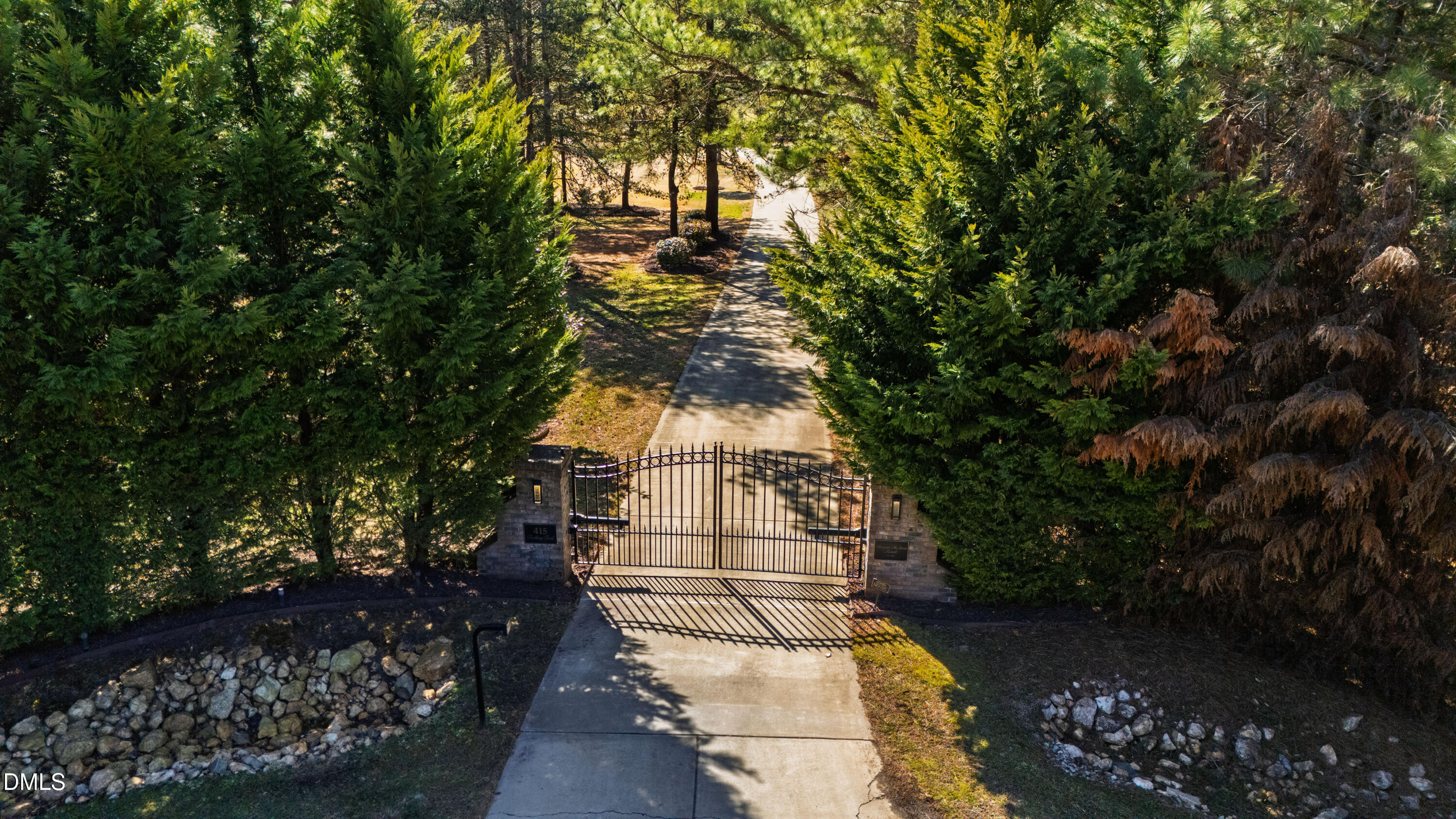 415 Trotting Trail