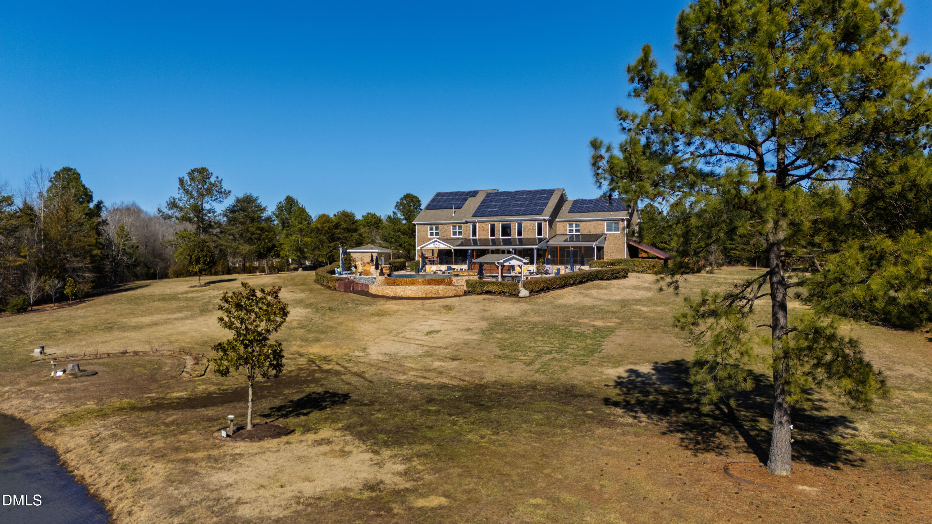 415 Trotting Trail